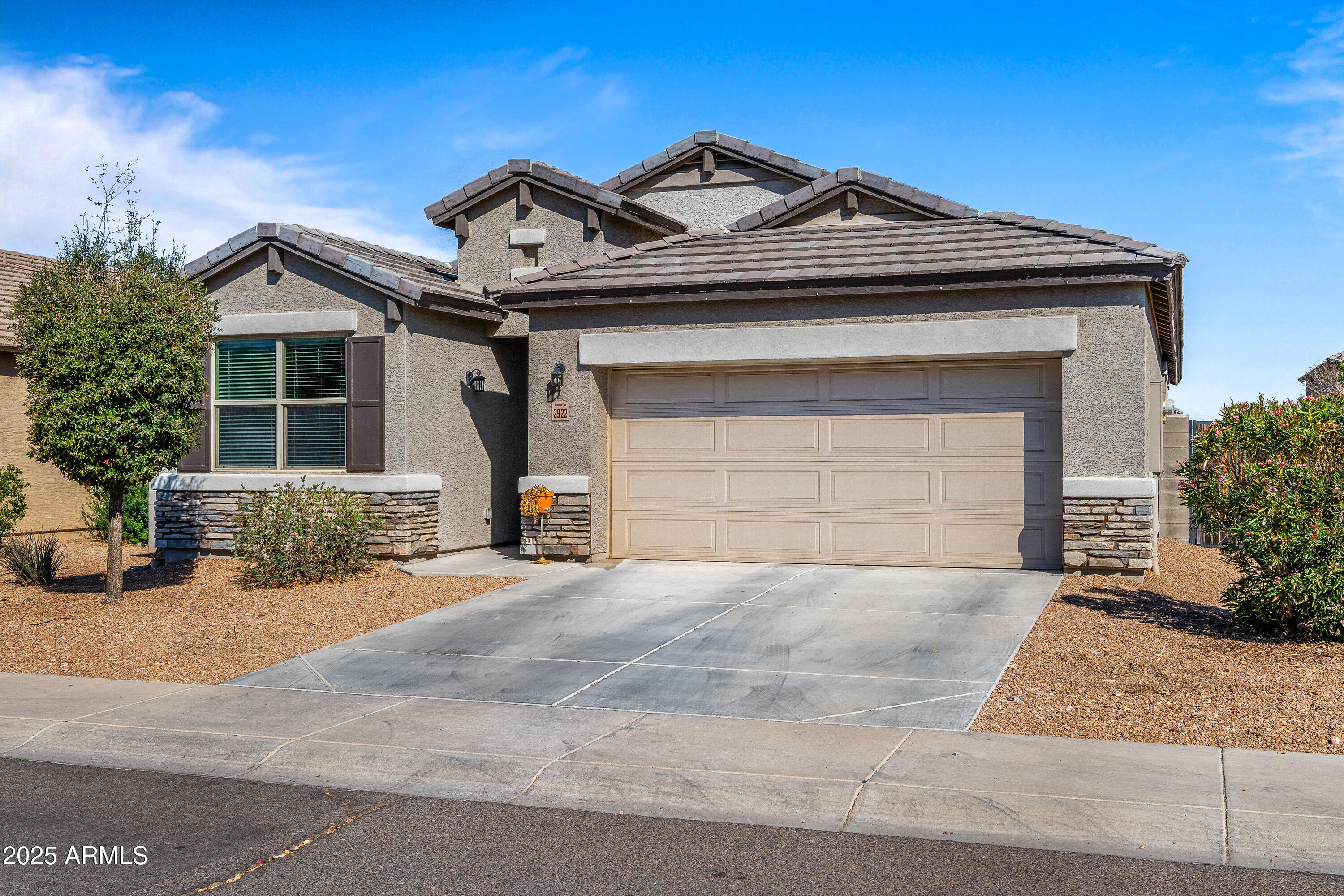 2922 W KOWALSKY Lane