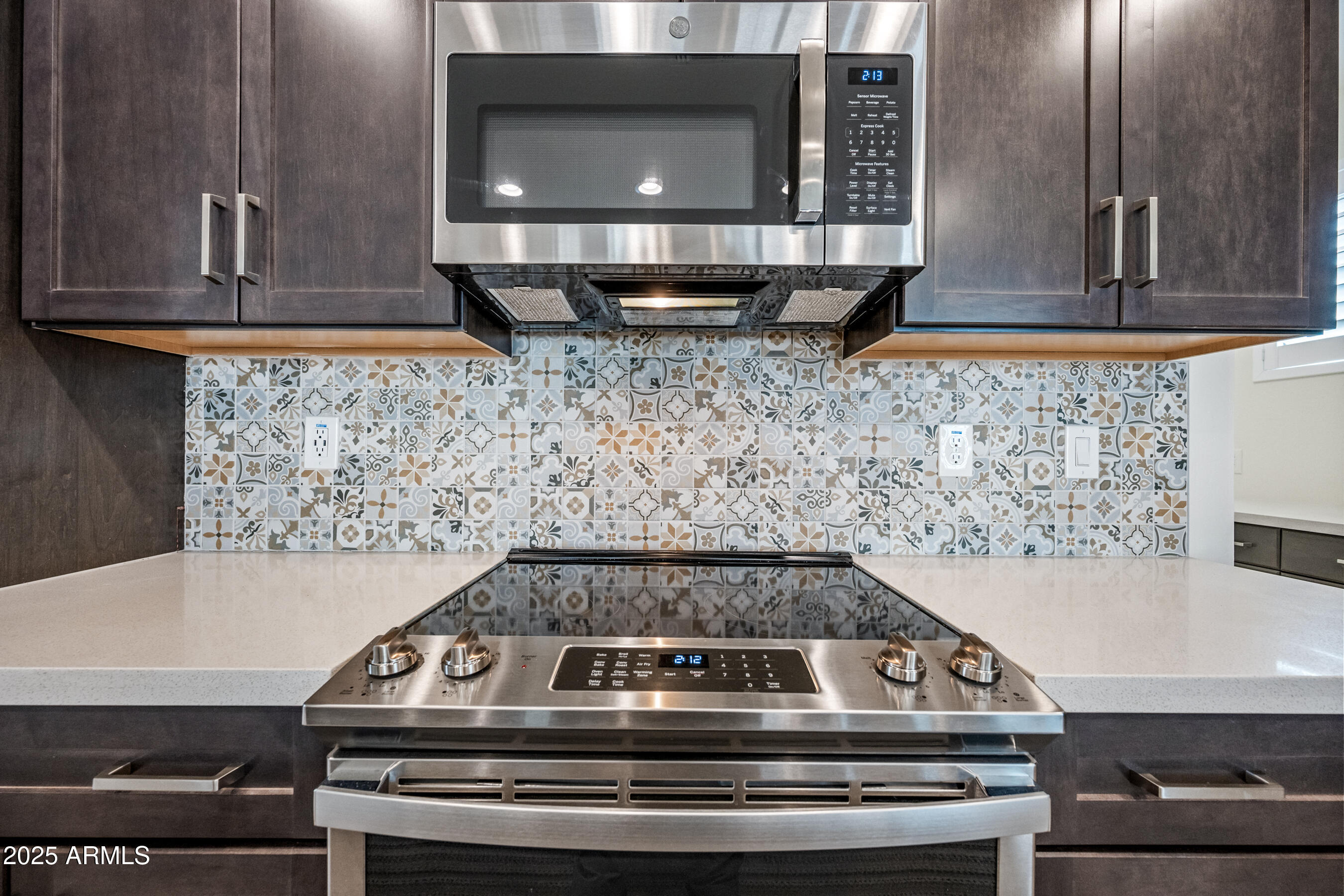 10726 E TALLAHASSEE Avenue