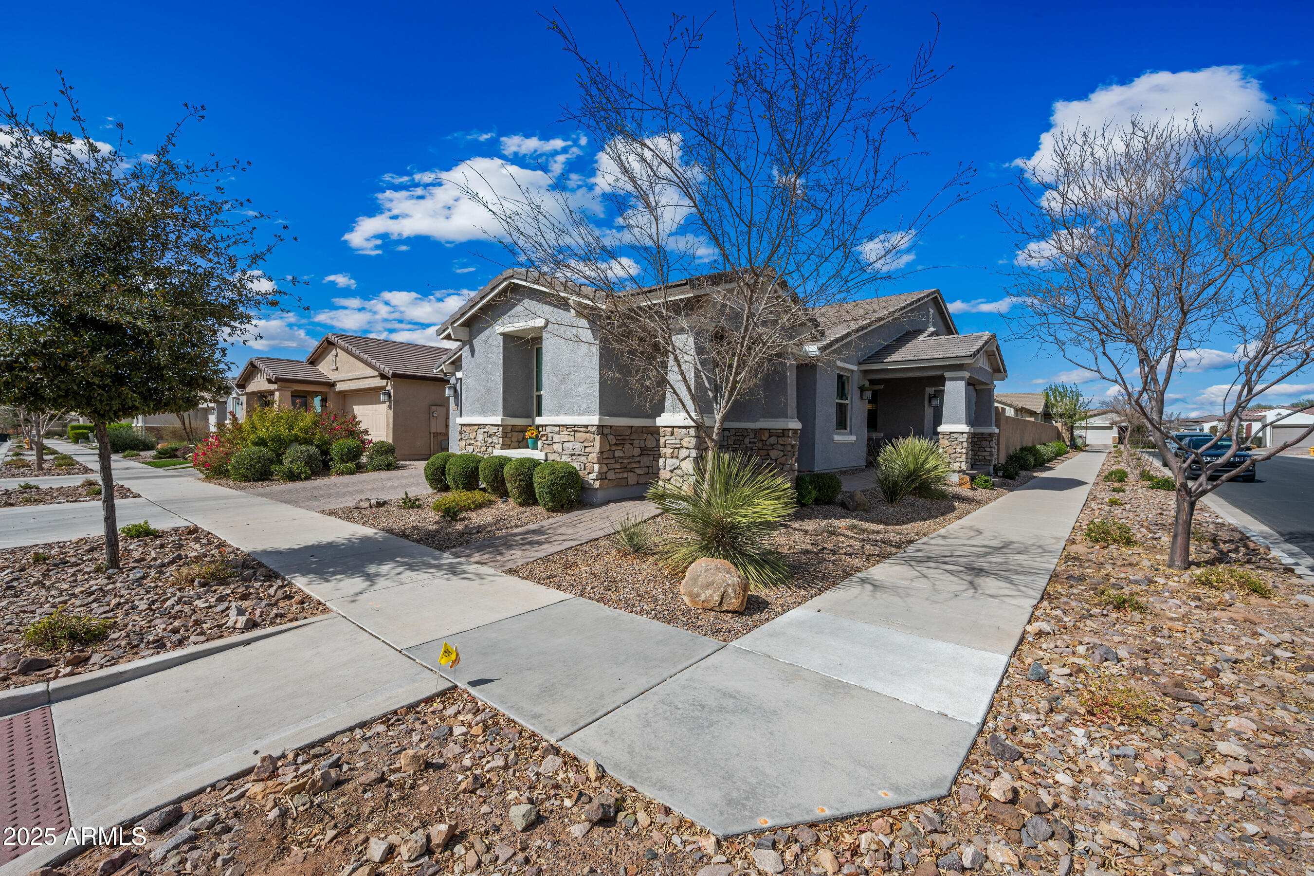 10726 E TALLAHASSEE Avenue