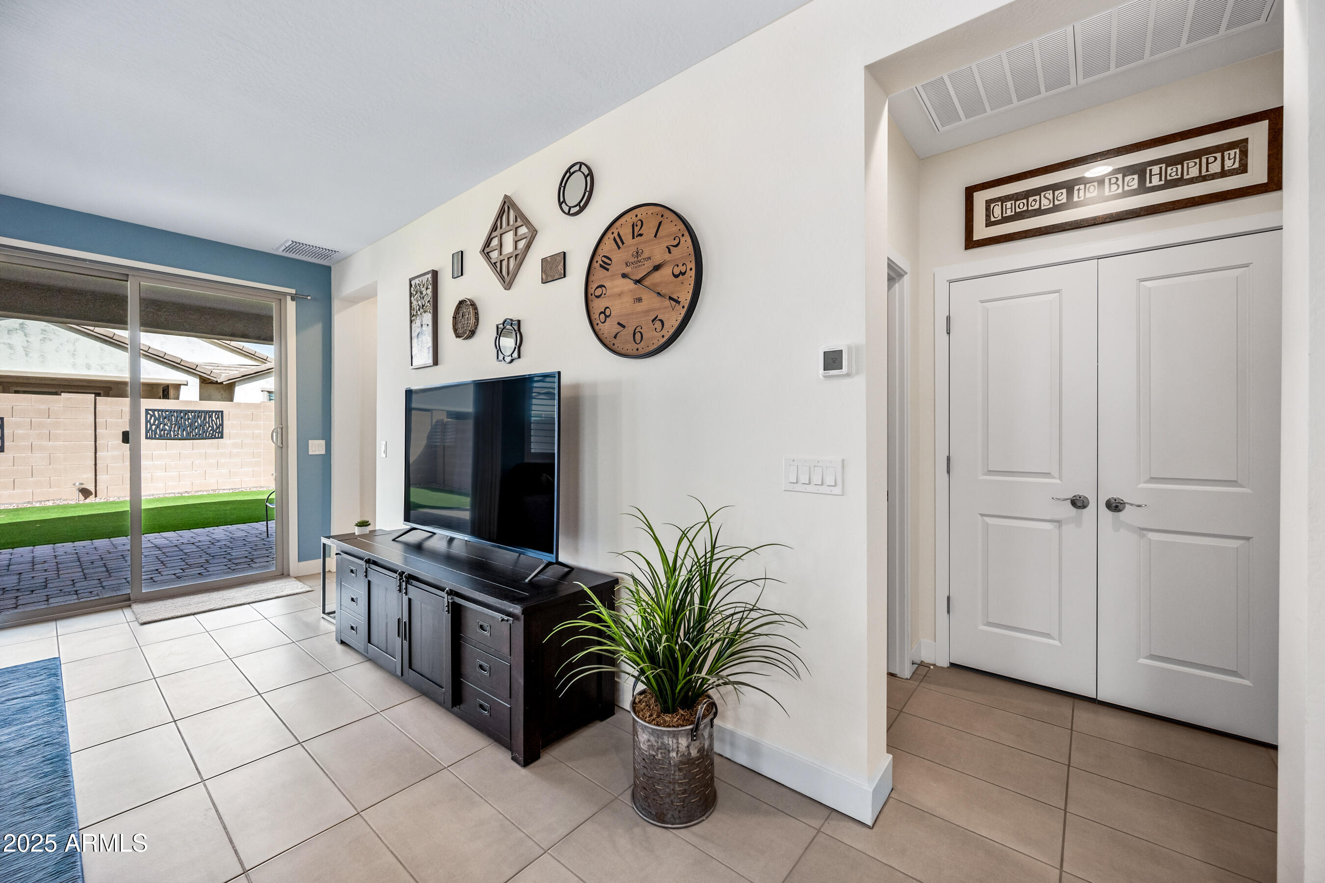 10726 E TALLAHASSEE Avenue