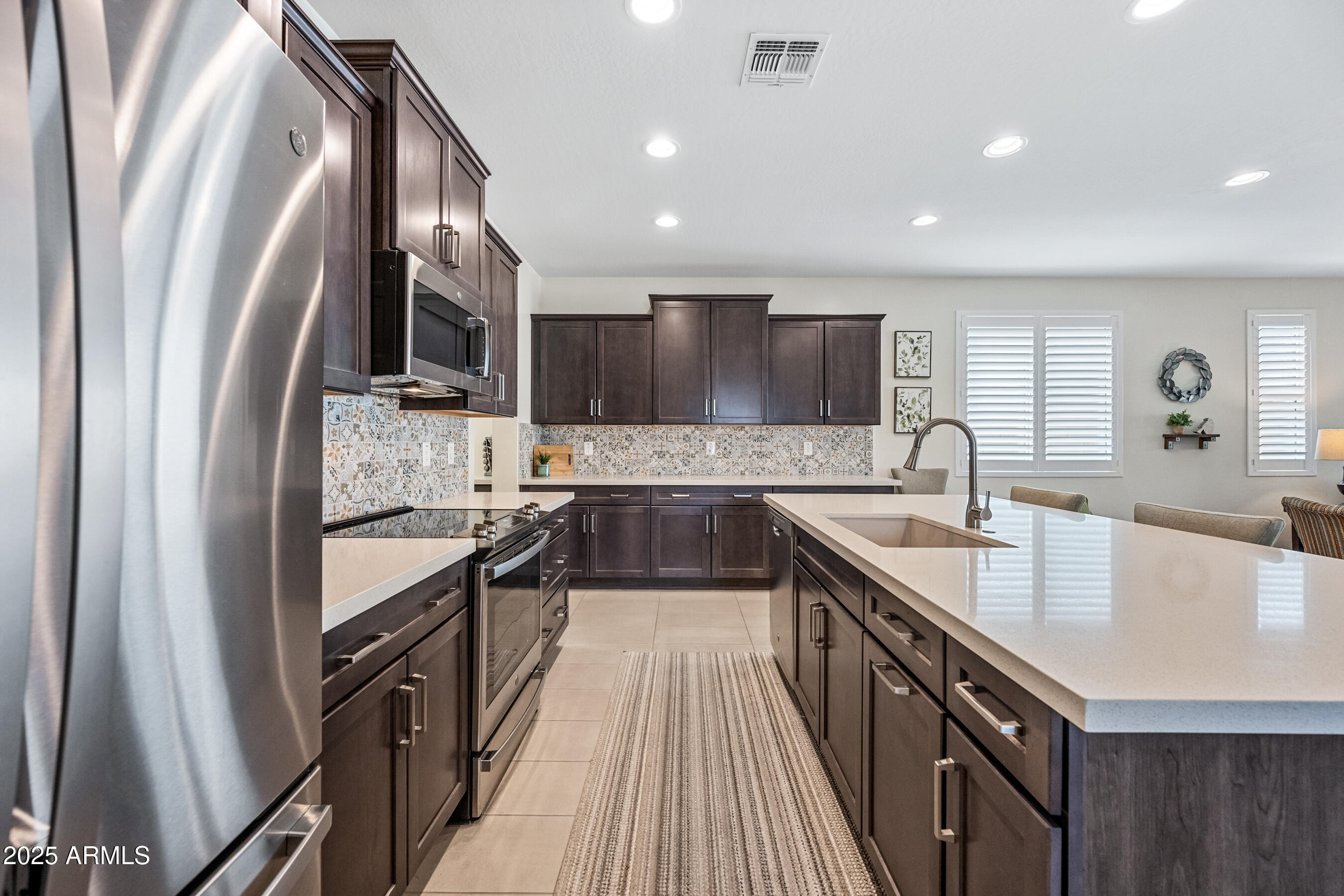 10726 E TALLAHASSEE Avenue