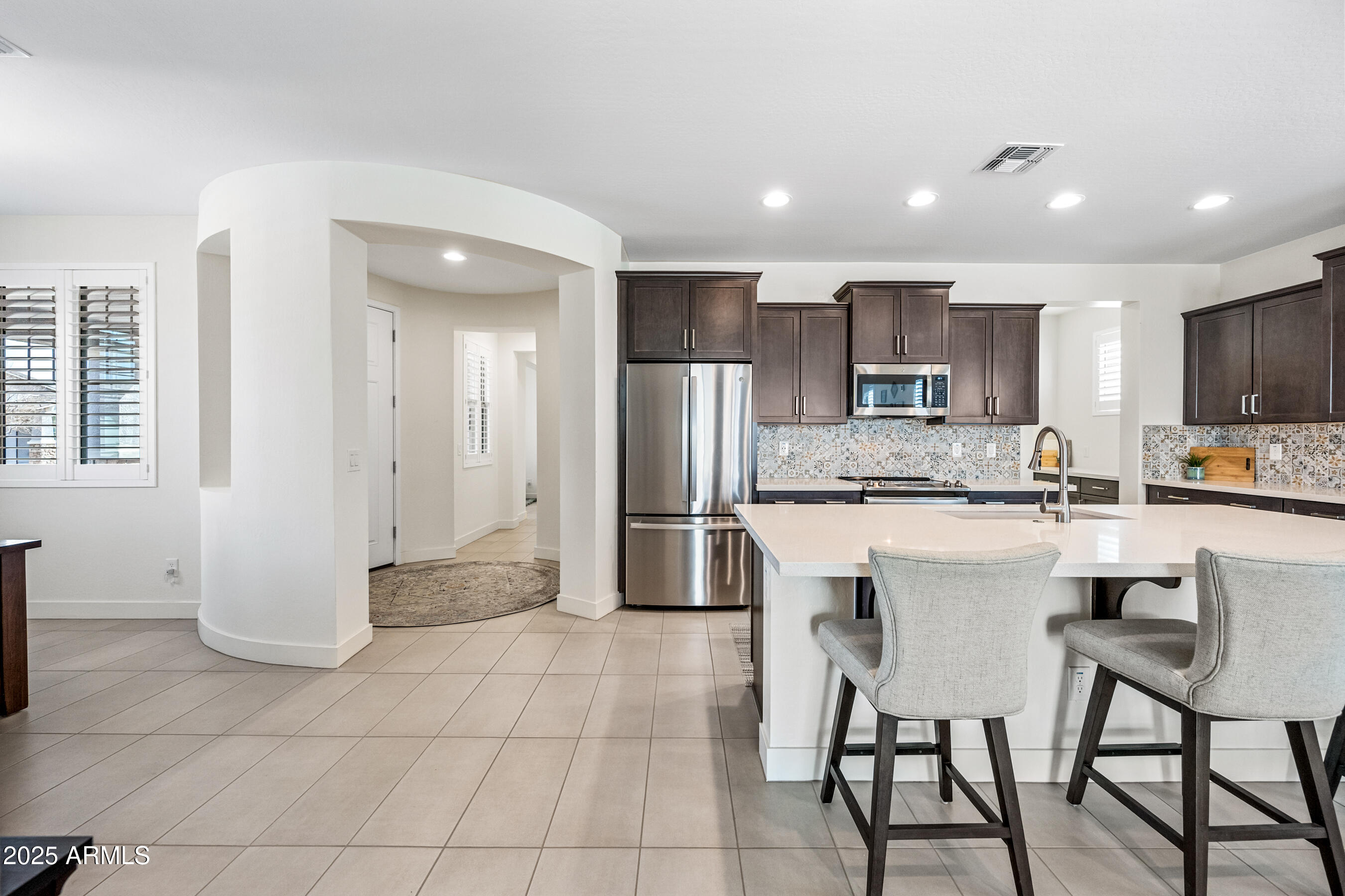 10726 E TALLAHASSEE Avenue