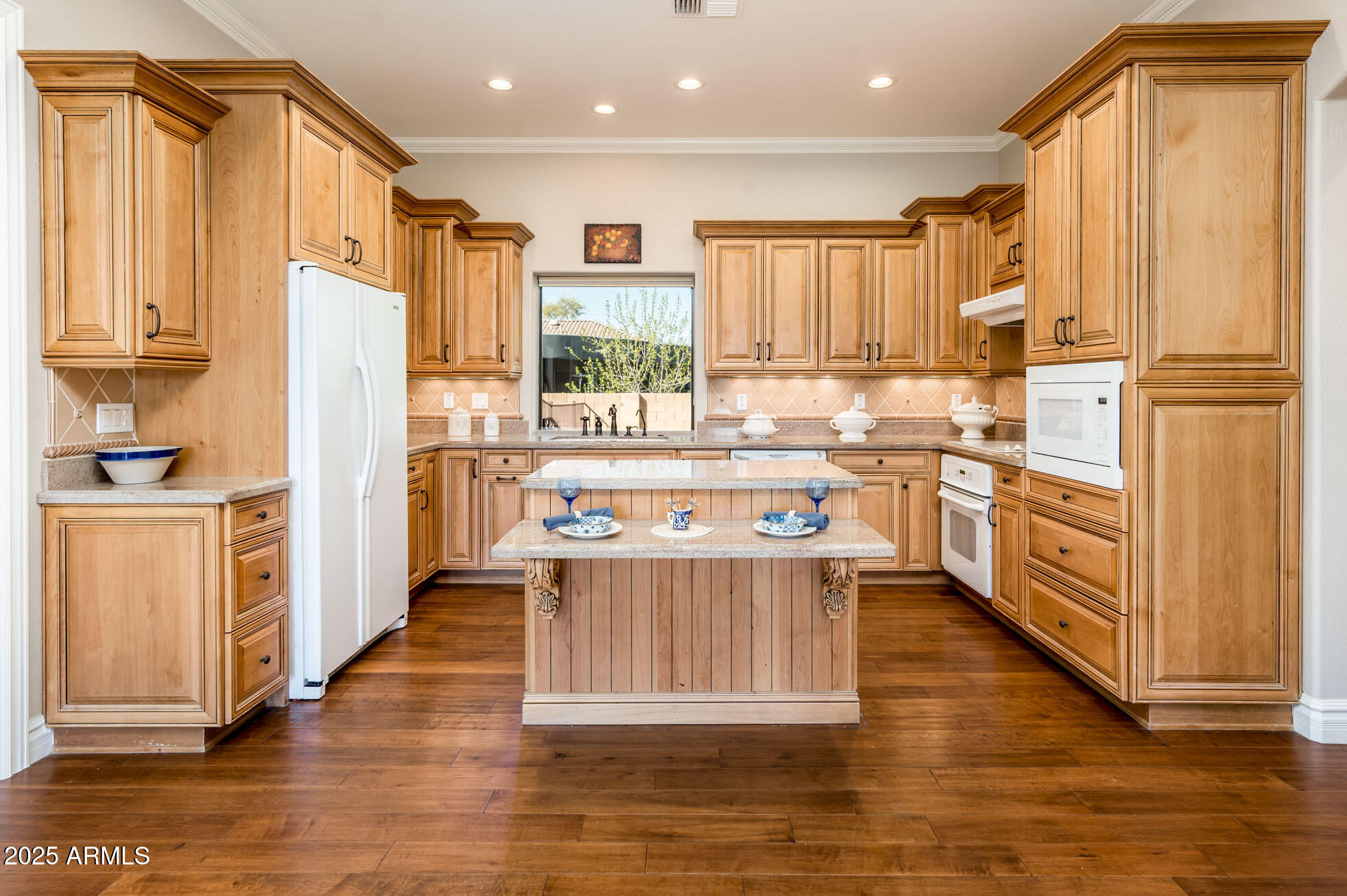 720 E Seattle Slew Lane