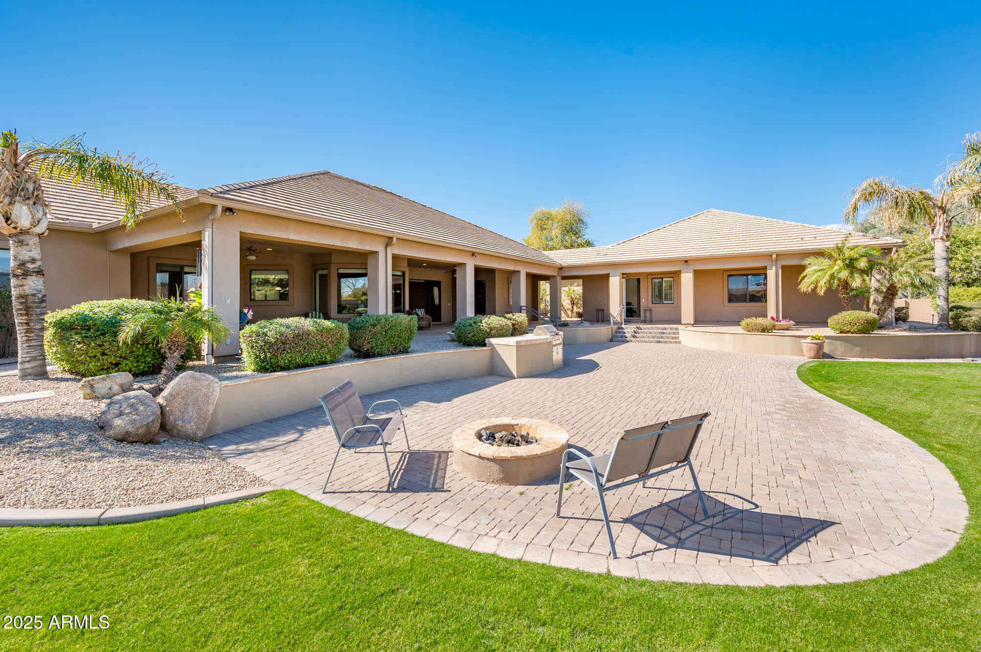 720 E Seattle Slew Lane