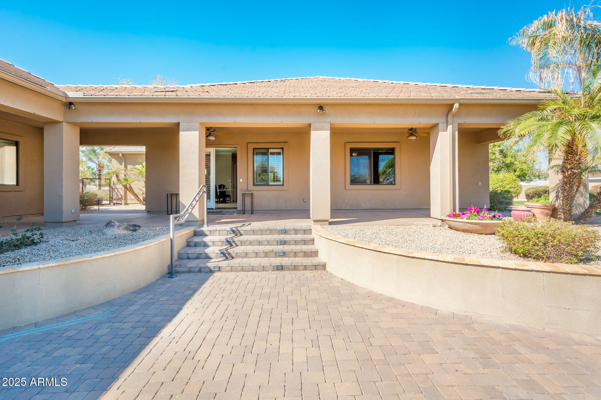 720 E Seattle Slew Lane