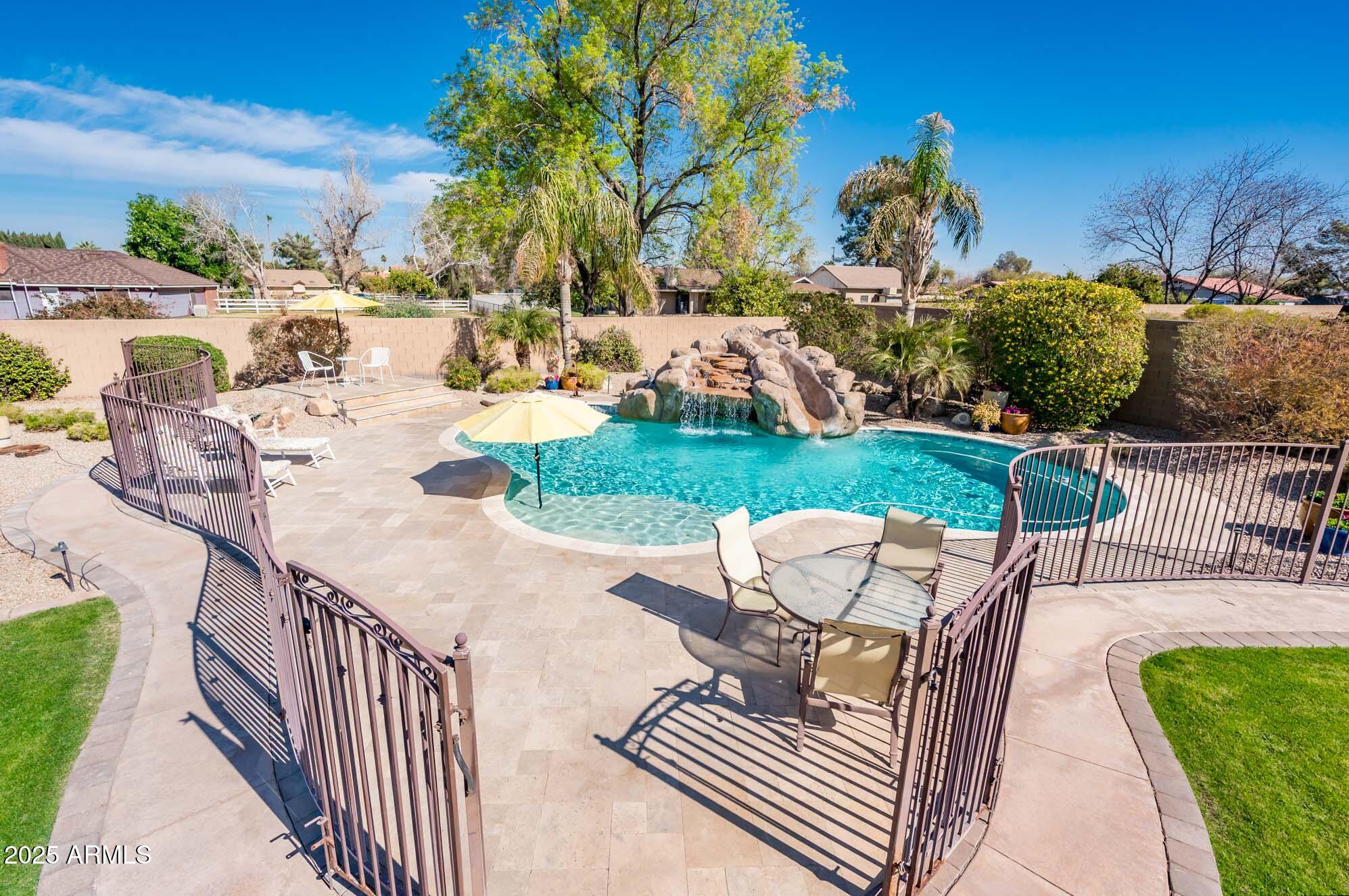 720 E Seattle Slew Lane