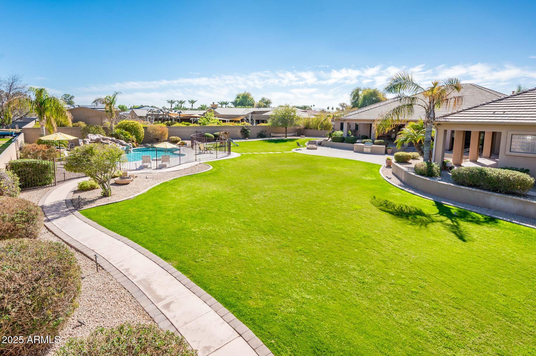 720 E Seattle Slew Lane