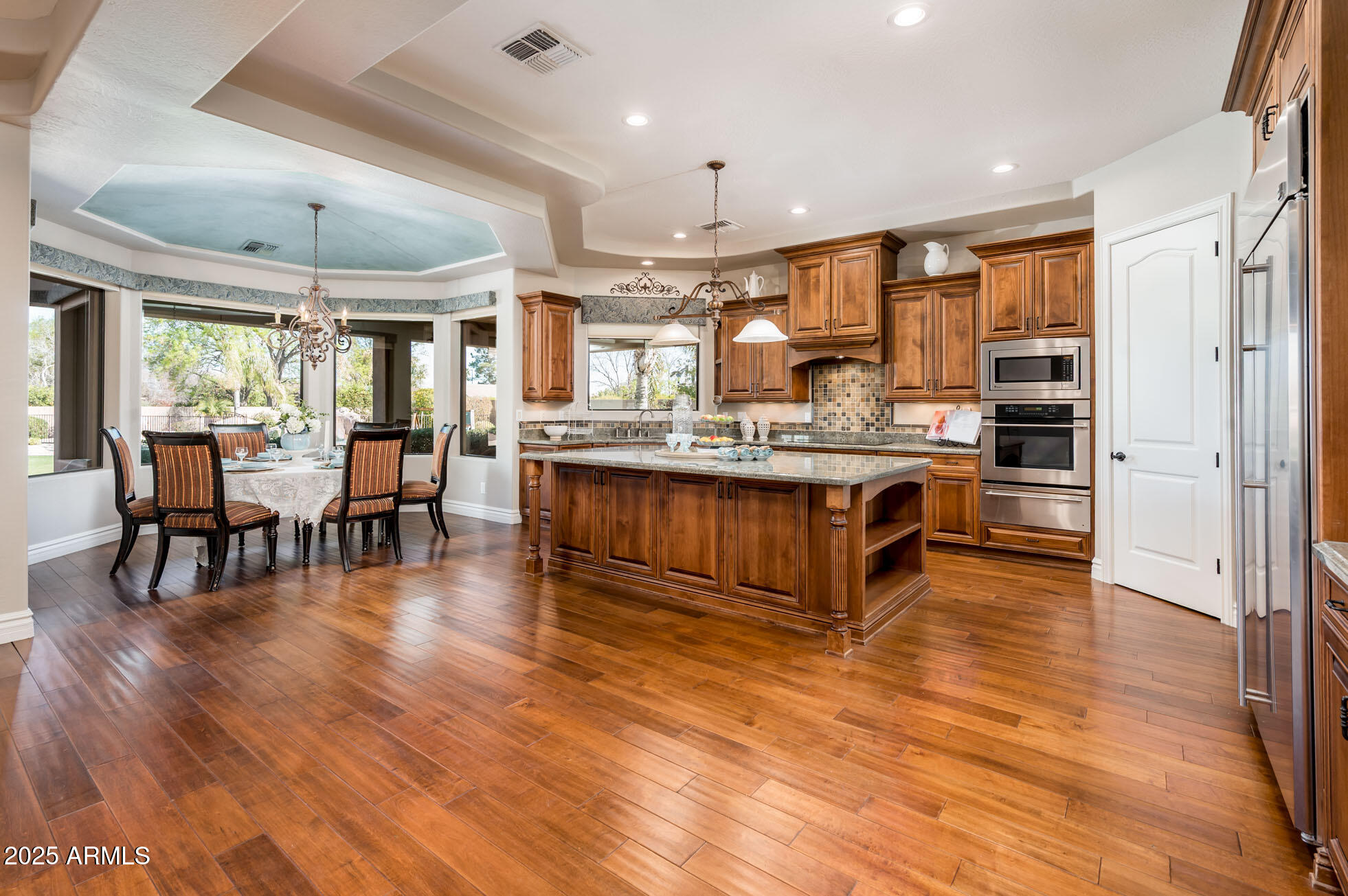 720 E Seattle Slew Lane