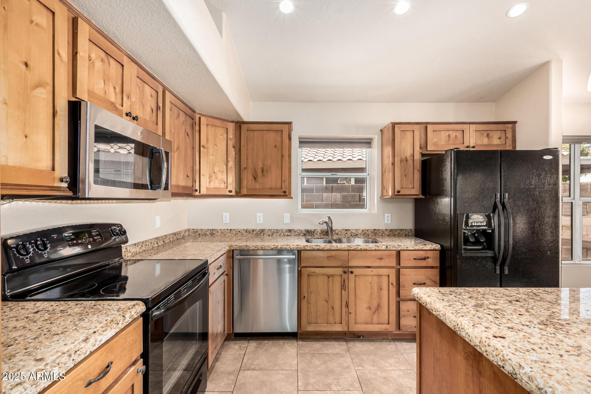 4102 E CATHEDRAL ROCK Drive