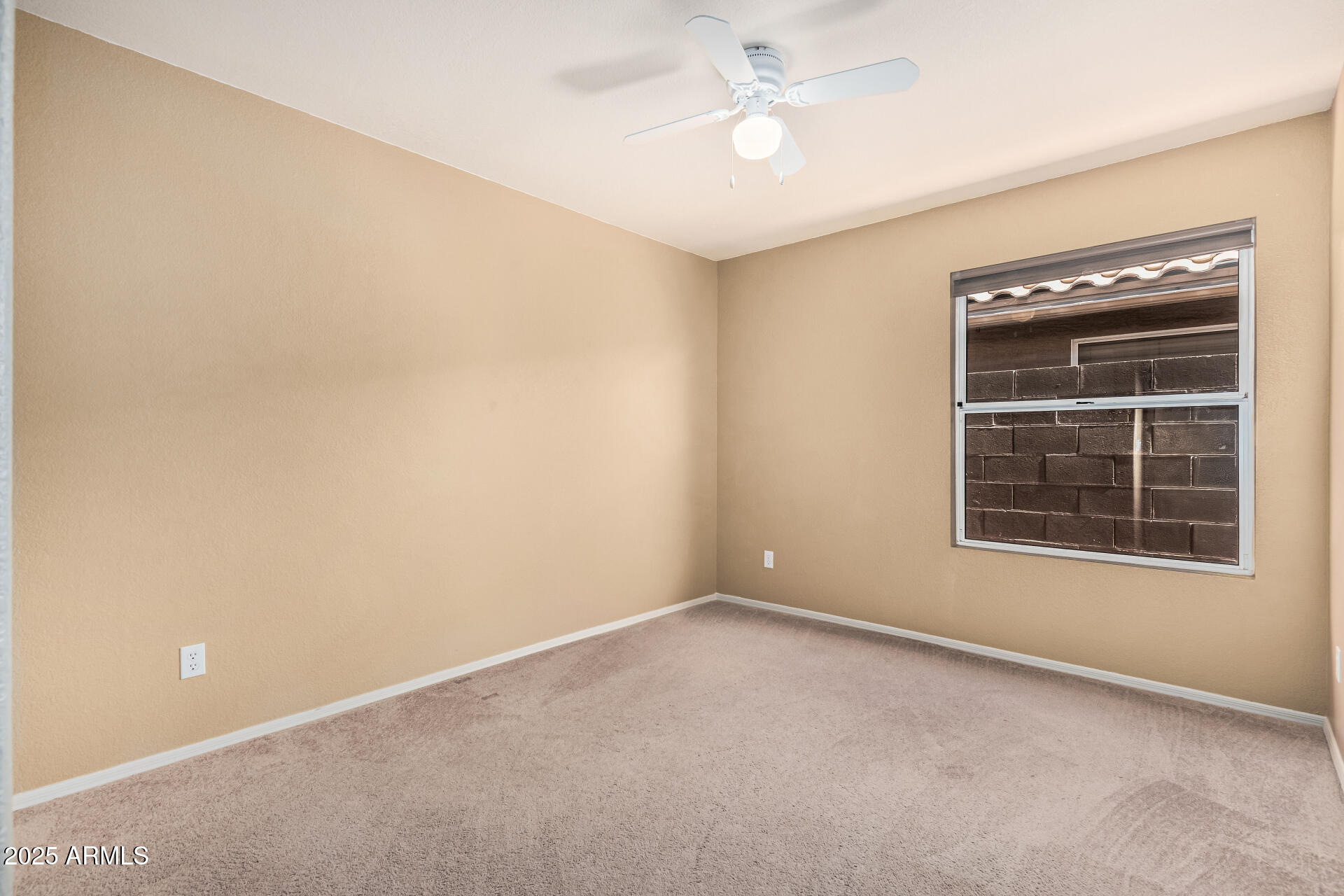 4102 E CATHEDRAL ROCK Drive