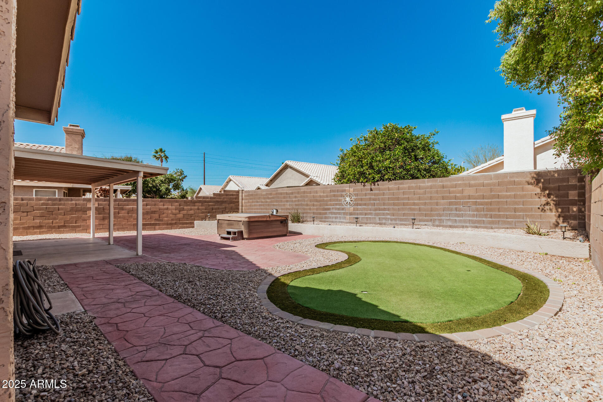 4102 E CATHEDRAL ROCK Drive