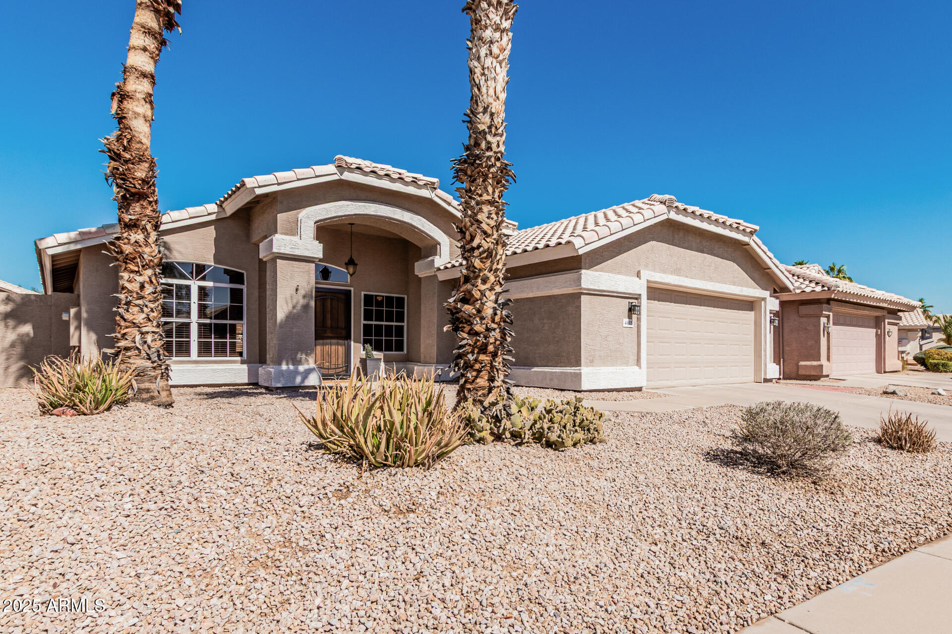 4102 E CATHEDRAL ROCK Drive