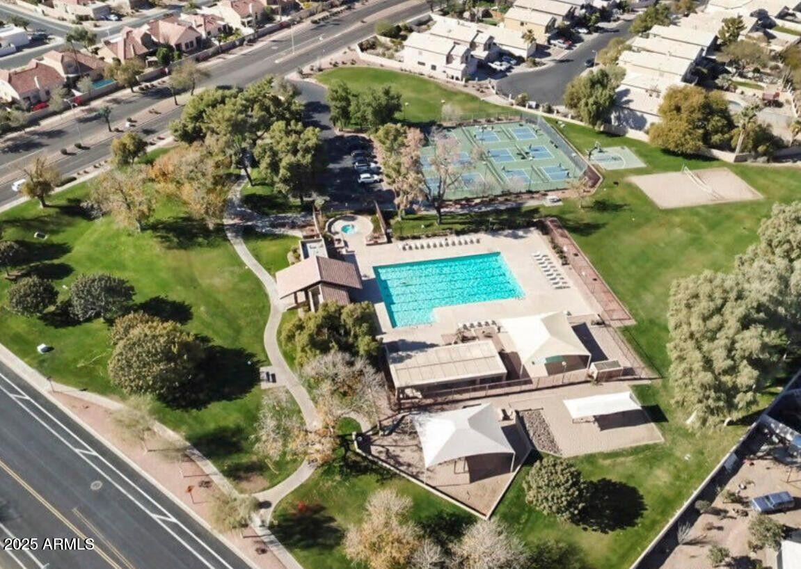 4102 E CATHEDRAL ROCK Drive