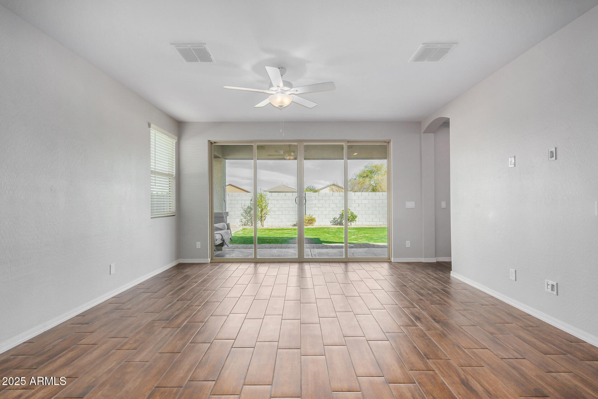 35207 N AGUA CALIENTE Road