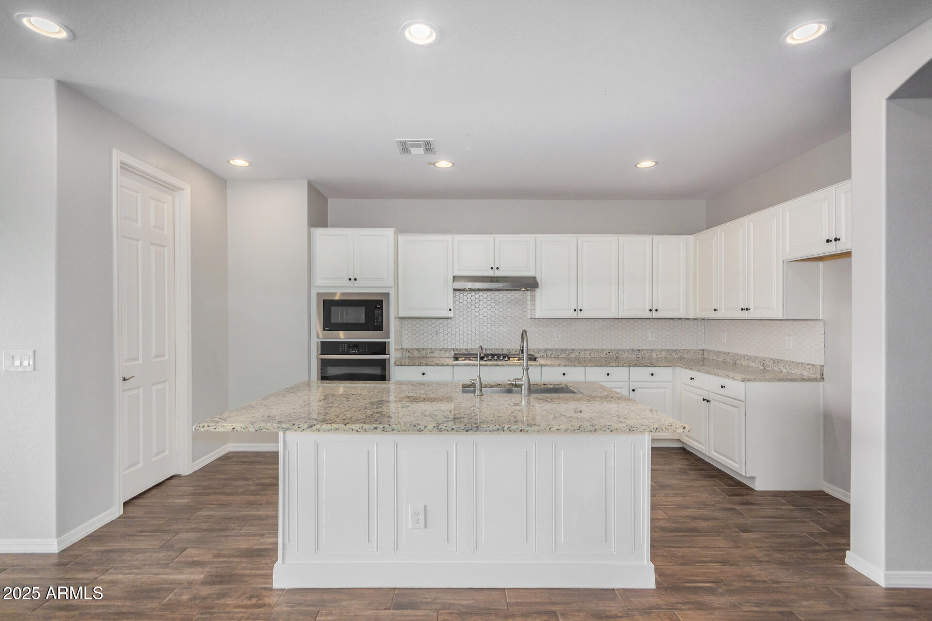 35207 N AGUA CALIENTE Road