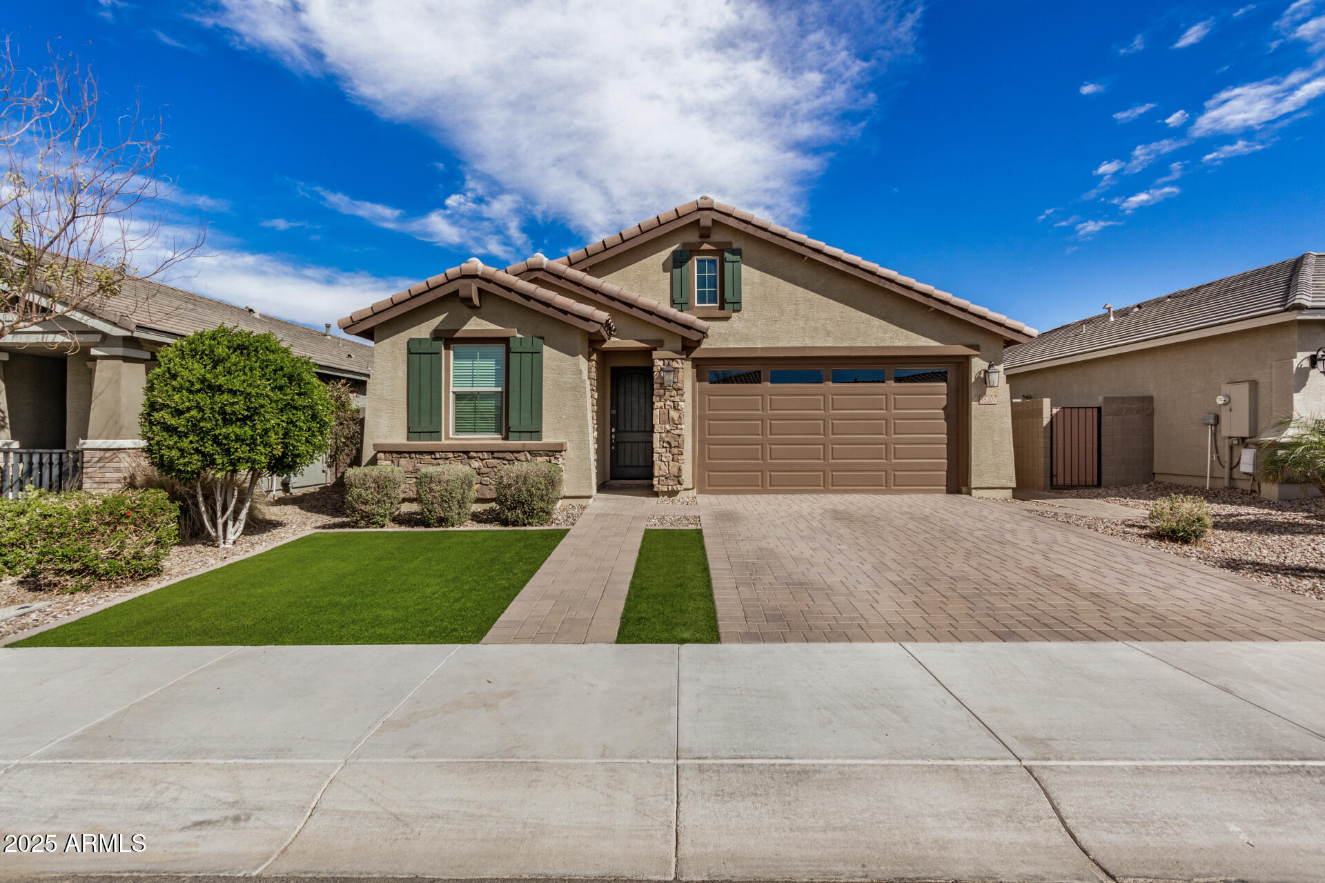 35207 N AGUA CALIENTE Road