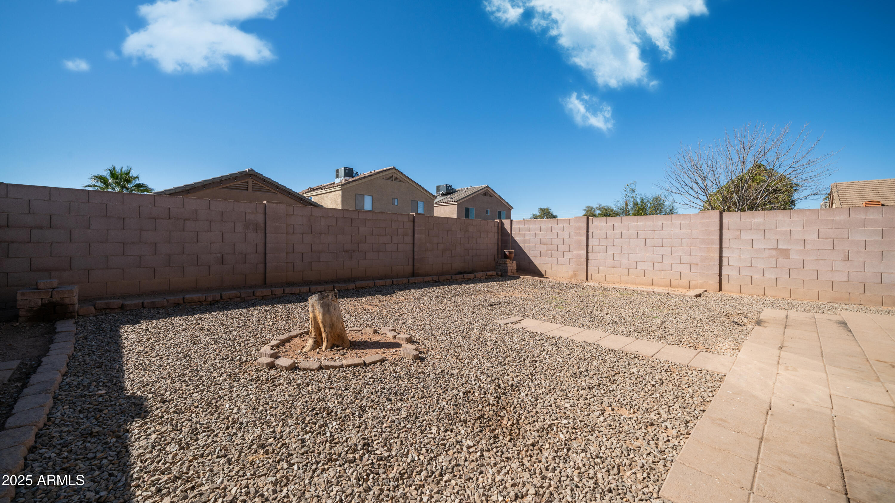 10851 E CLOVIS Avenue