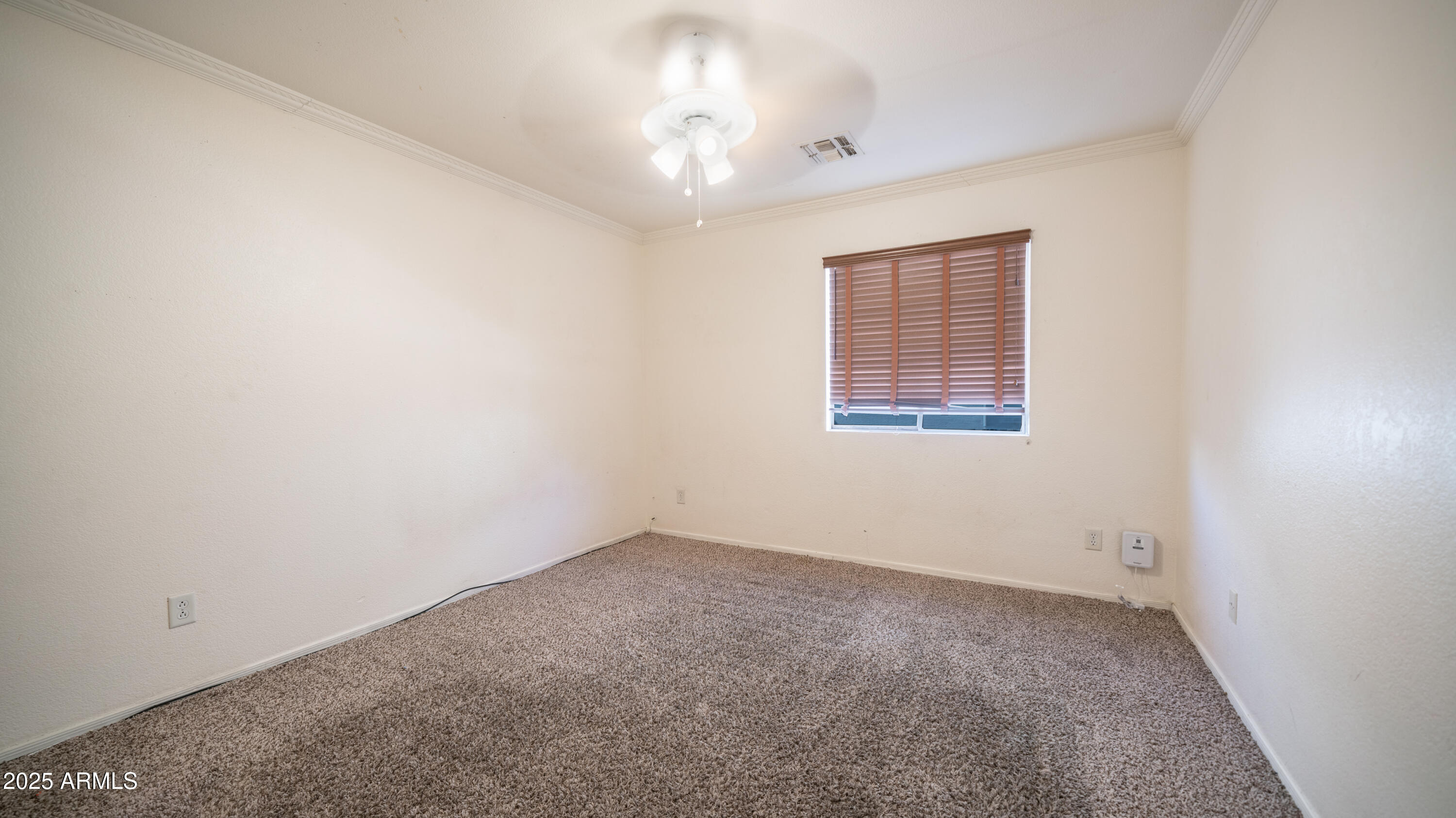 10851 E CLOVIS Avenue