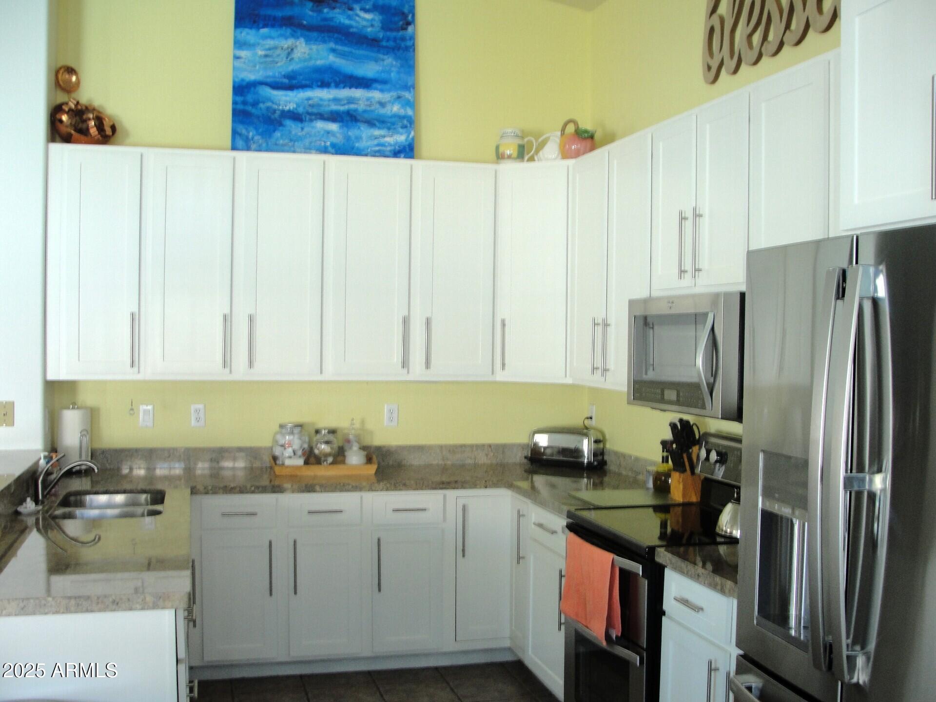 4150 E Harvard Avenue