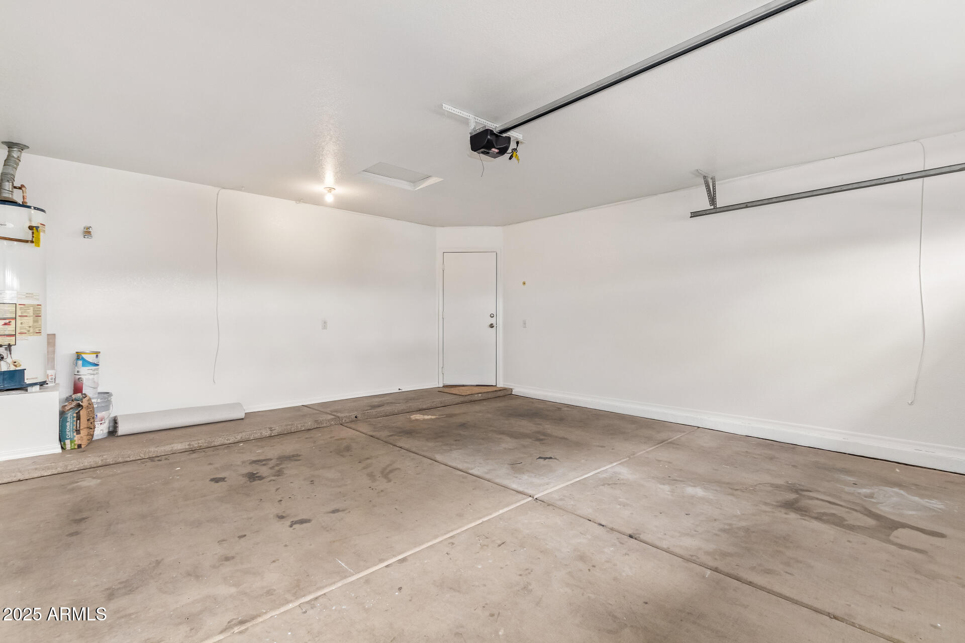 4732 E AMBERWOOD Drive