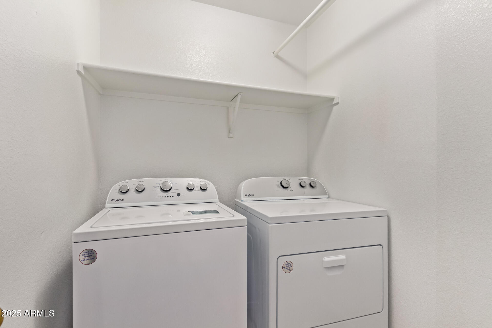 4732 E AMBERWOOD Drive