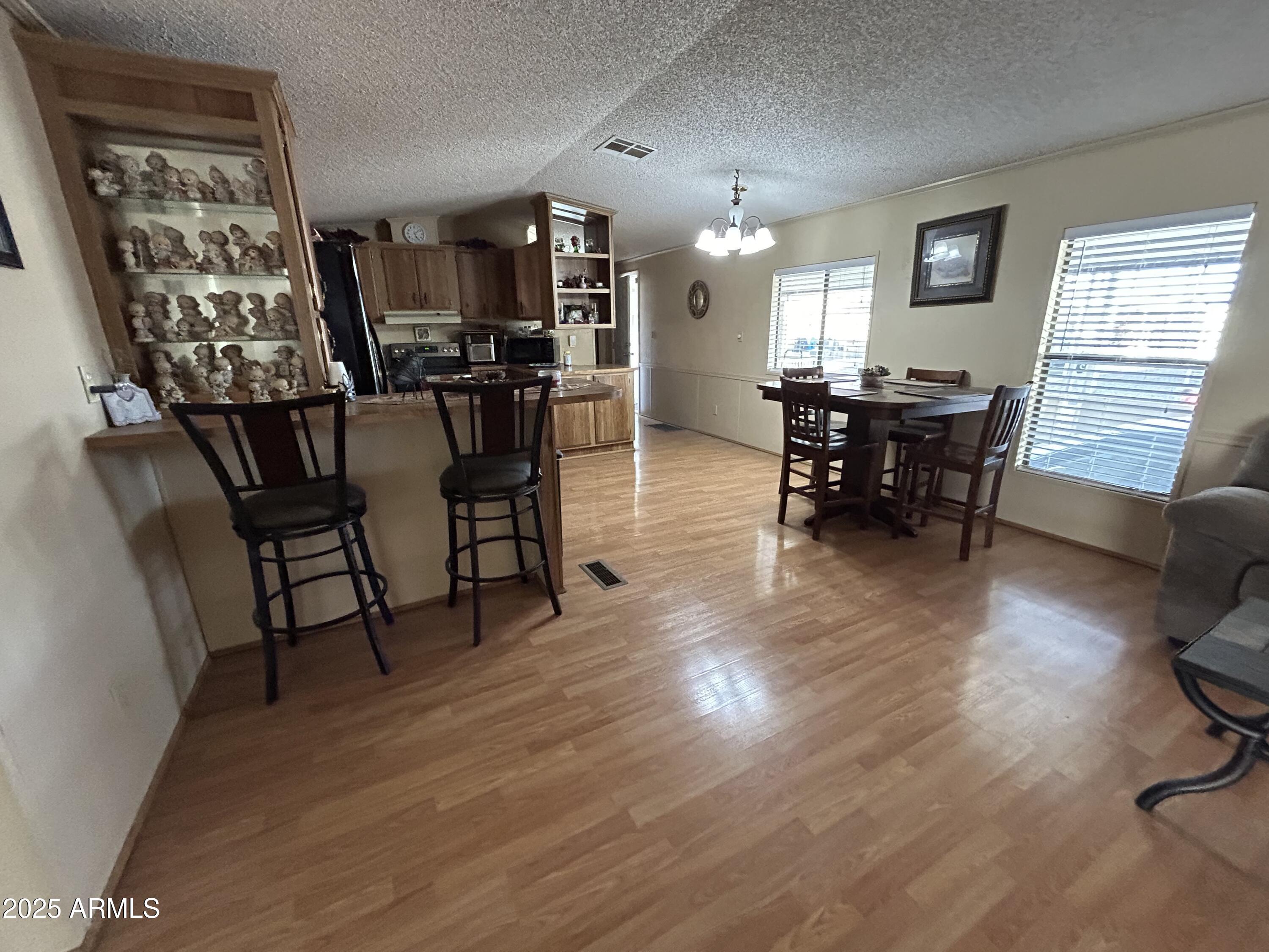 9828 E Pueblo Avenue, 67