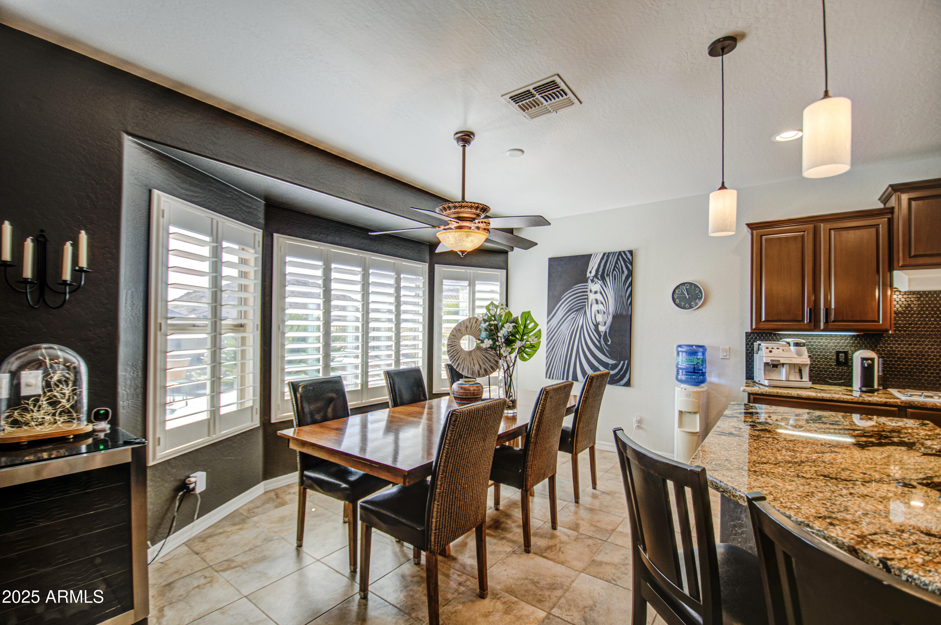 32241 N DOG LEG Court