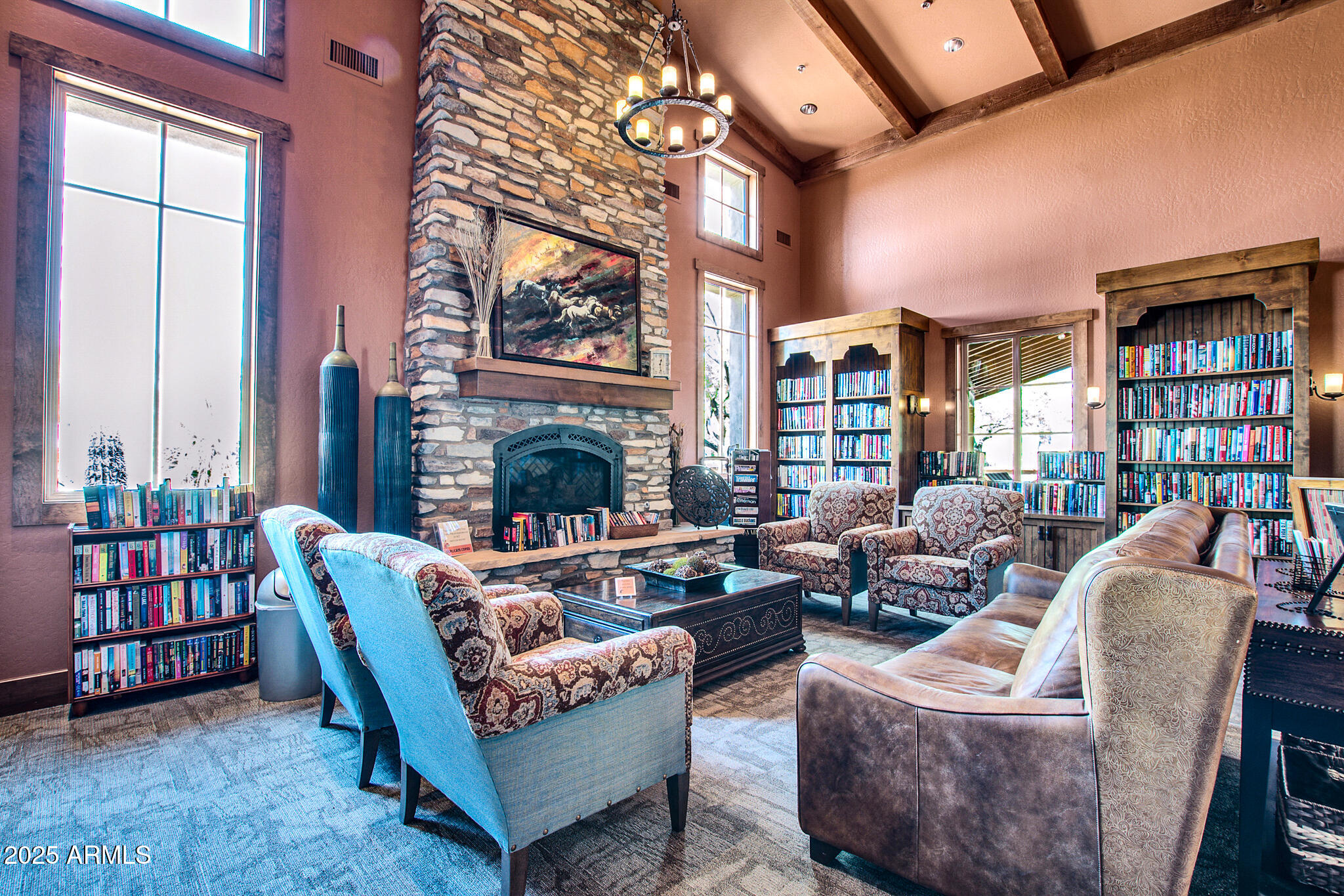 32241 N DOG LEG Court