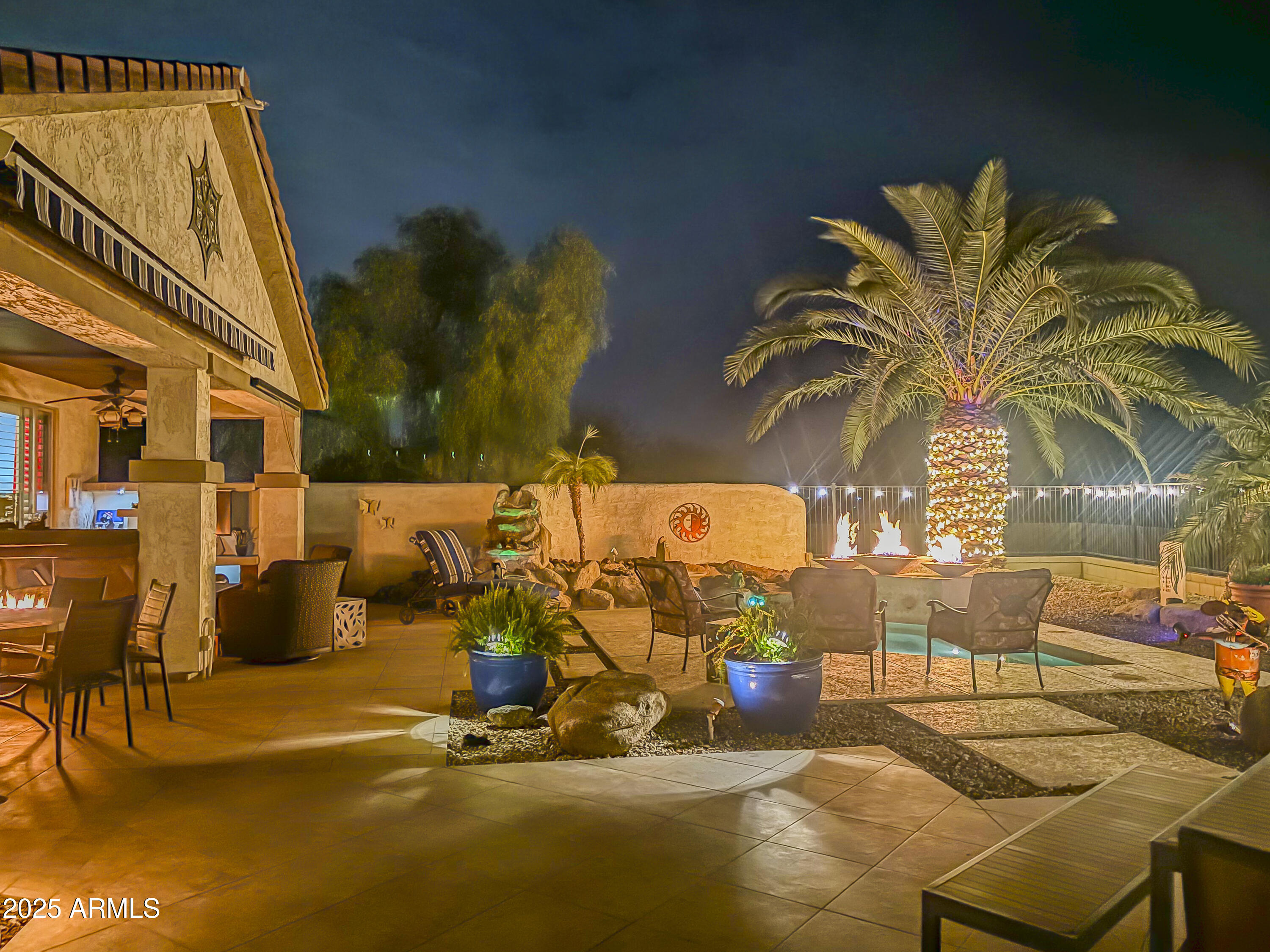 32241 N DOG LEG Court