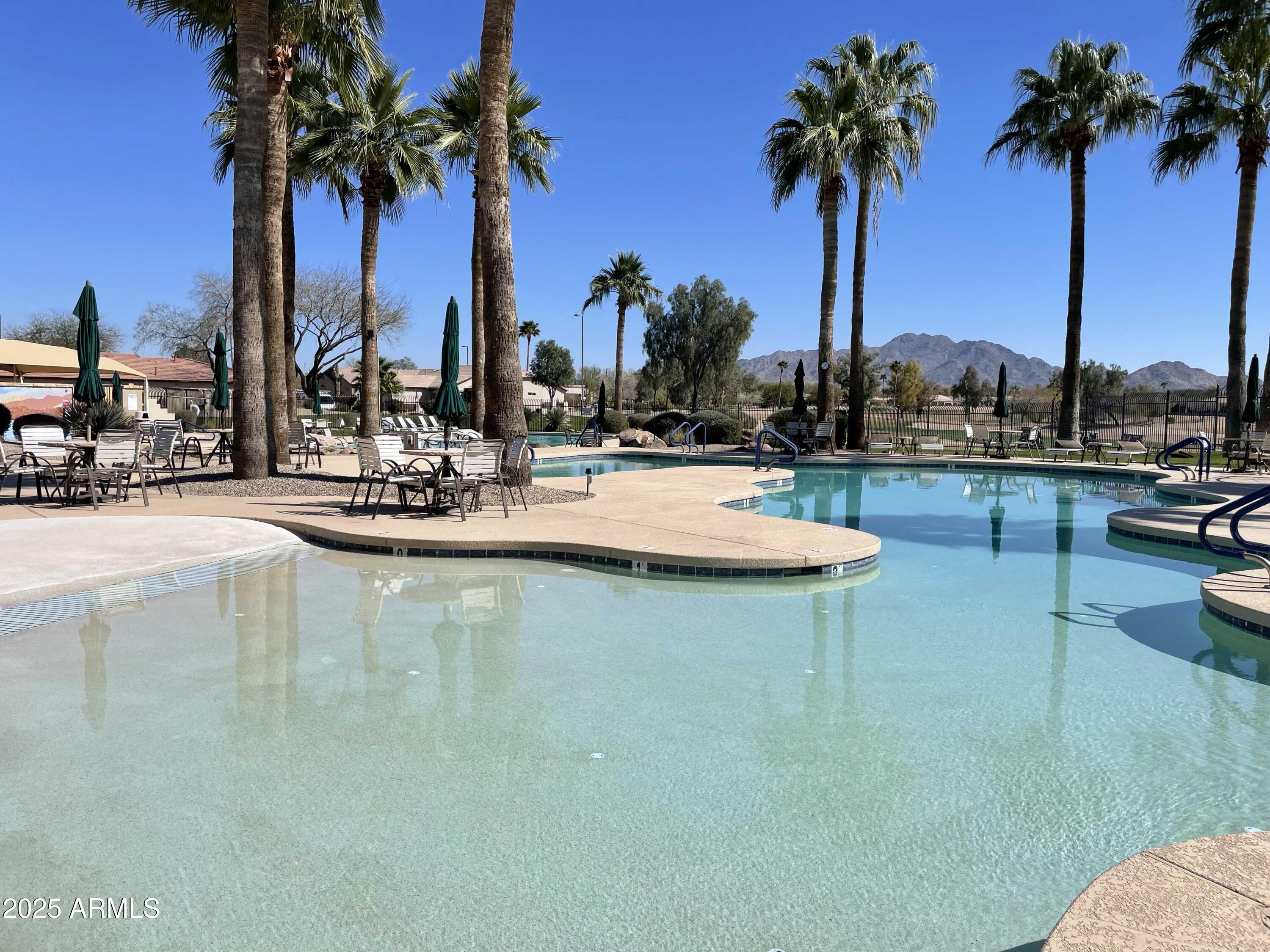 3921 E RUNAWAY BAY Place