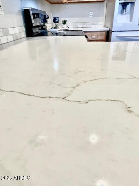 3921 E RUNAWAY BAY Place