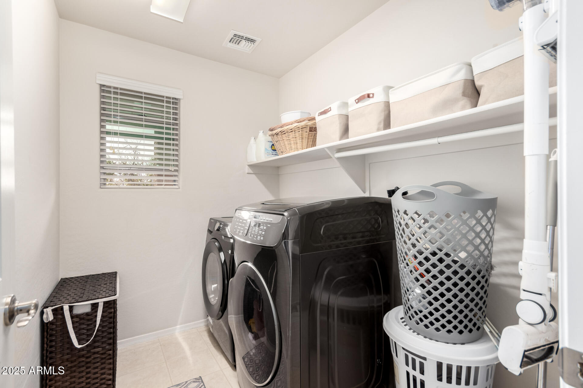 3603 S WEAVER Circle