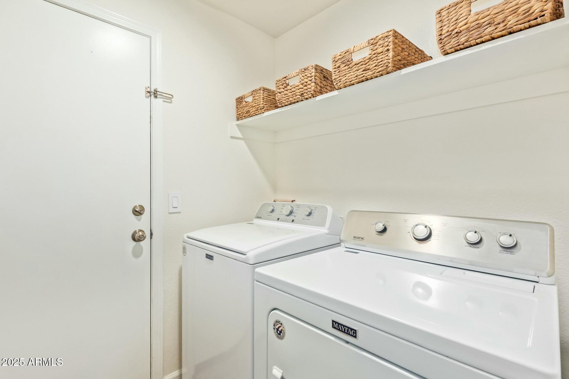 8867 E Avenida Las Noches --