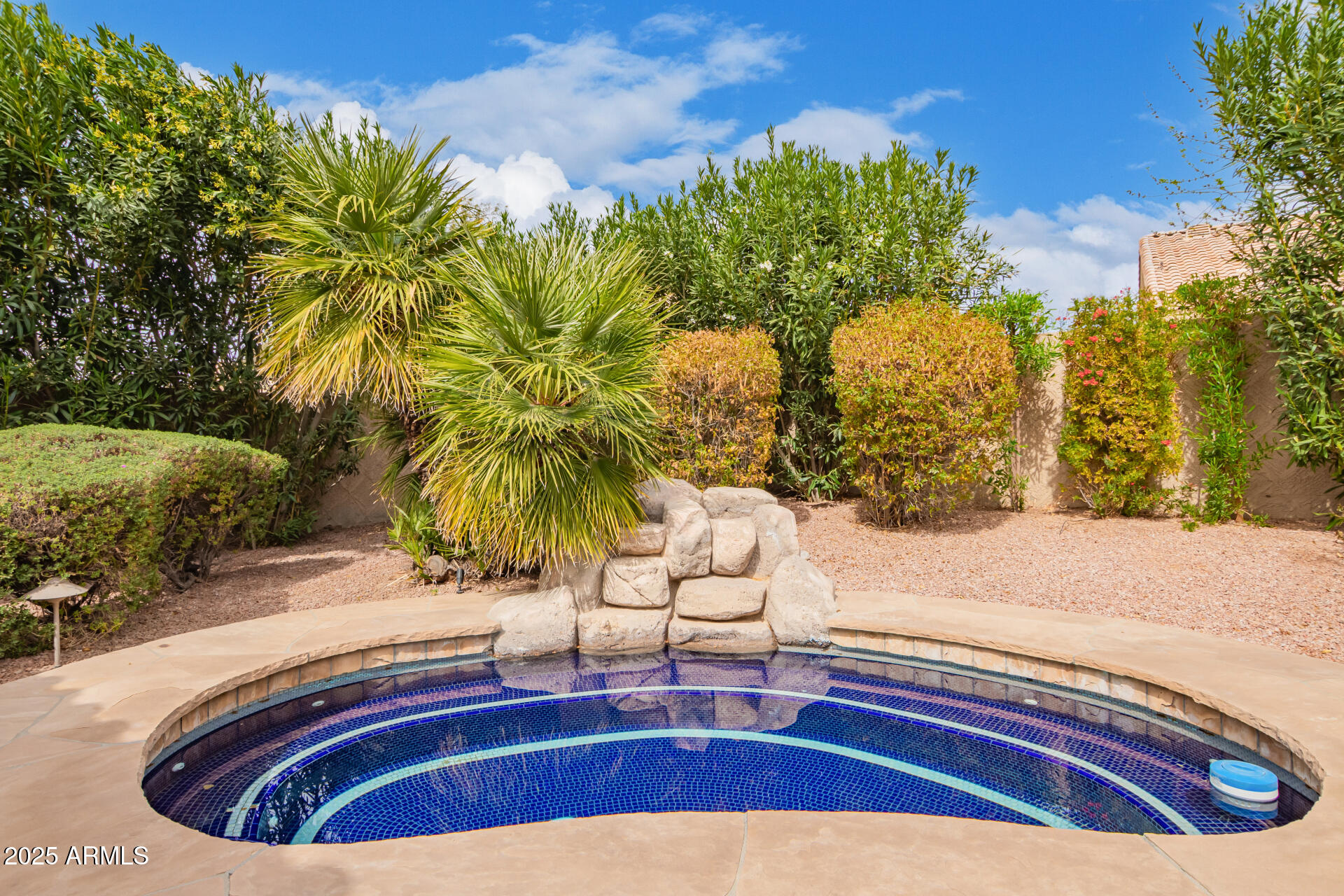 9104 E HILLERY Drive