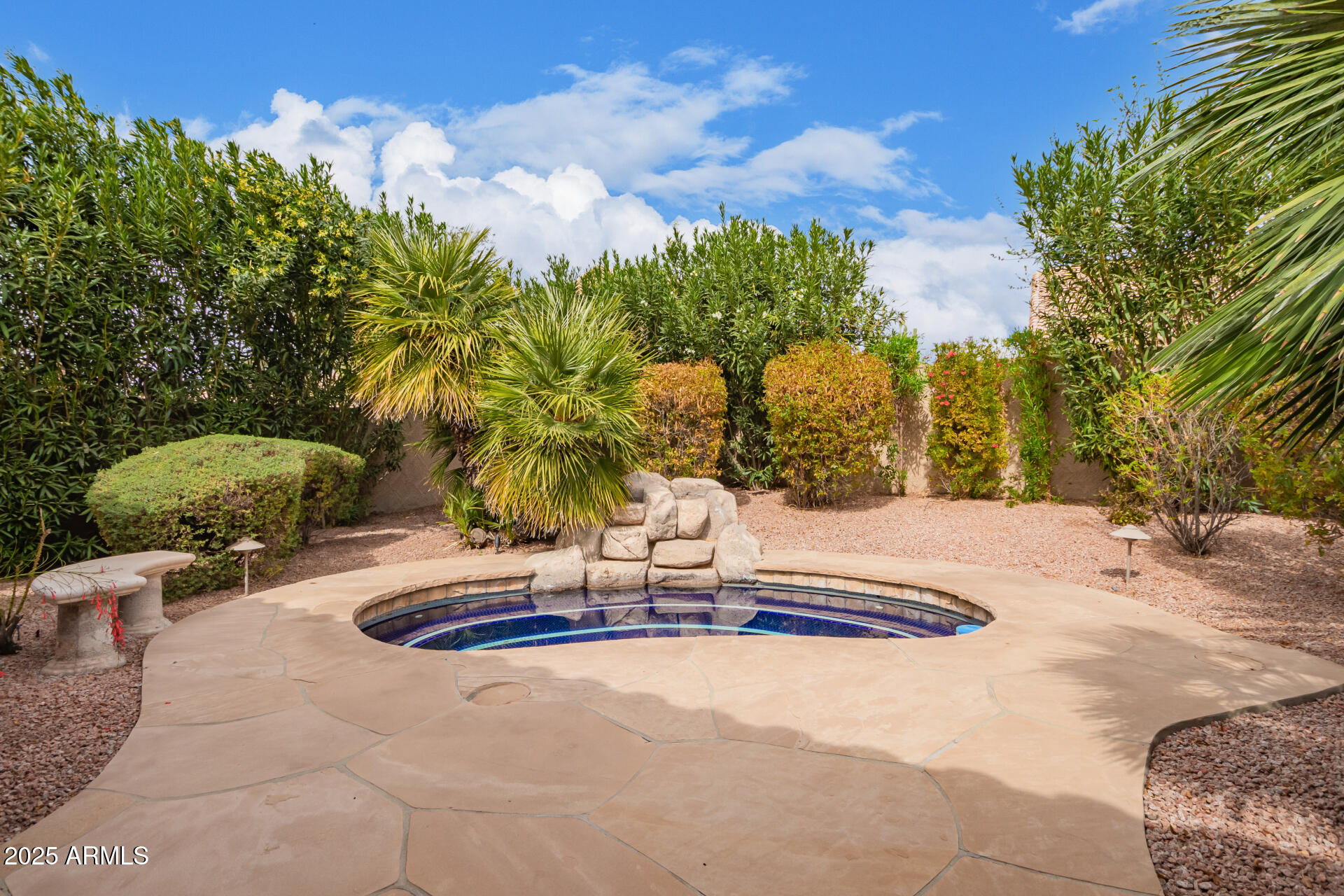 9104 E HILLERY Drive