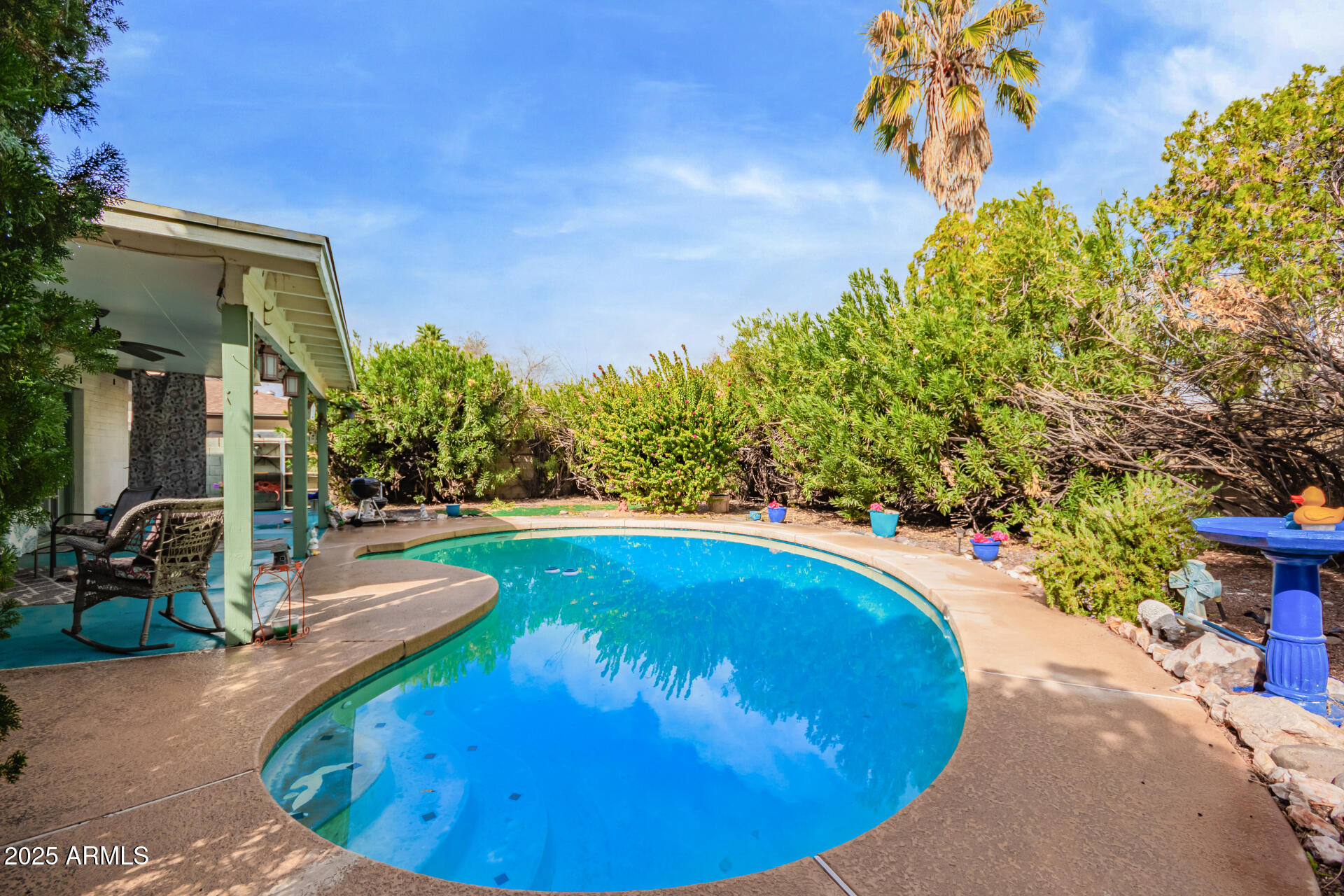 848 W KEATING Avenue