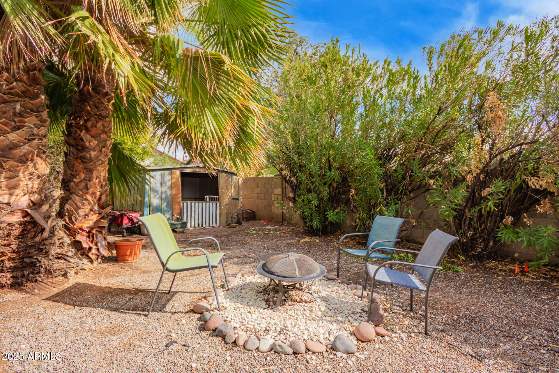 848 W KEATING Avenue