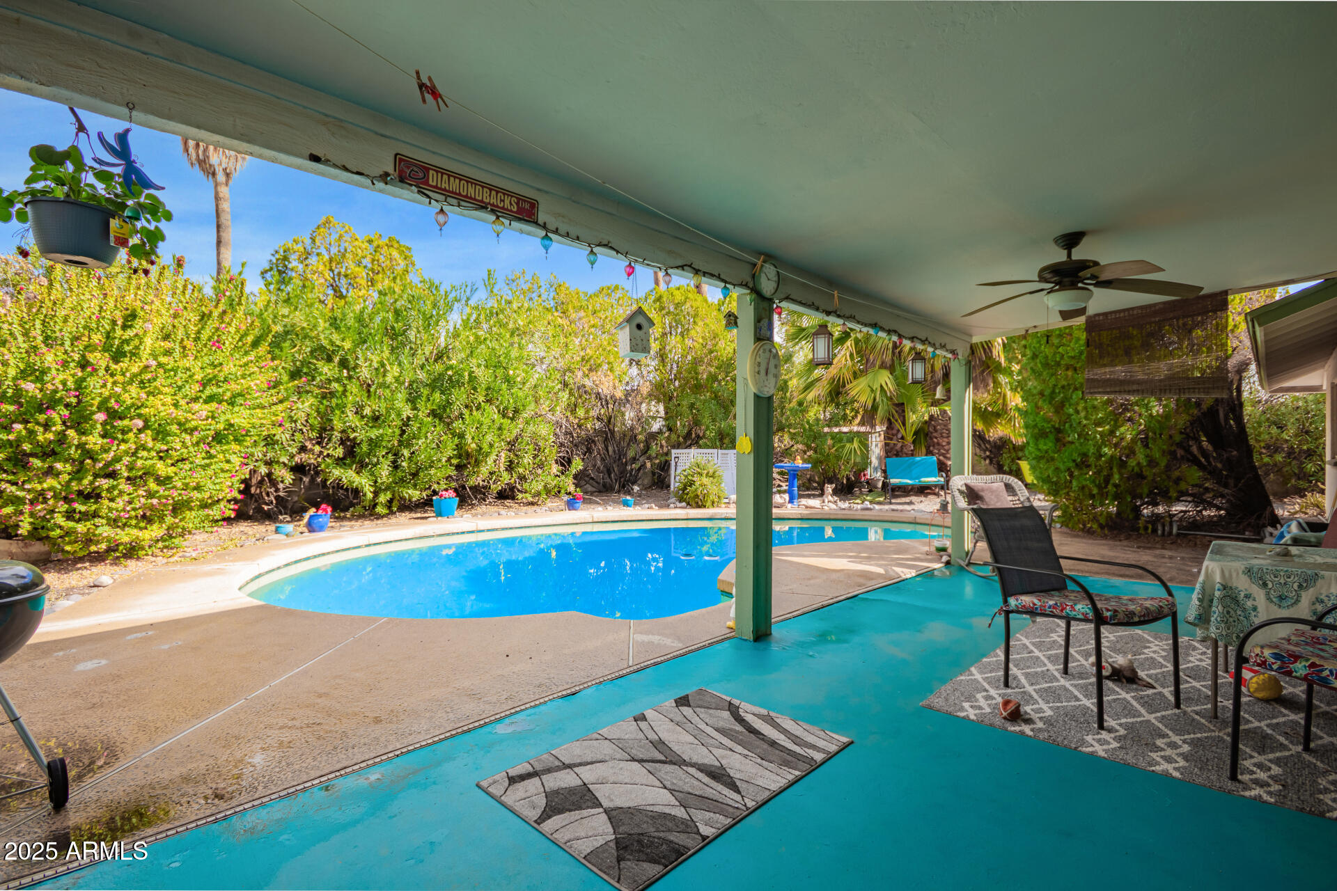 848 W KEATING Avenue