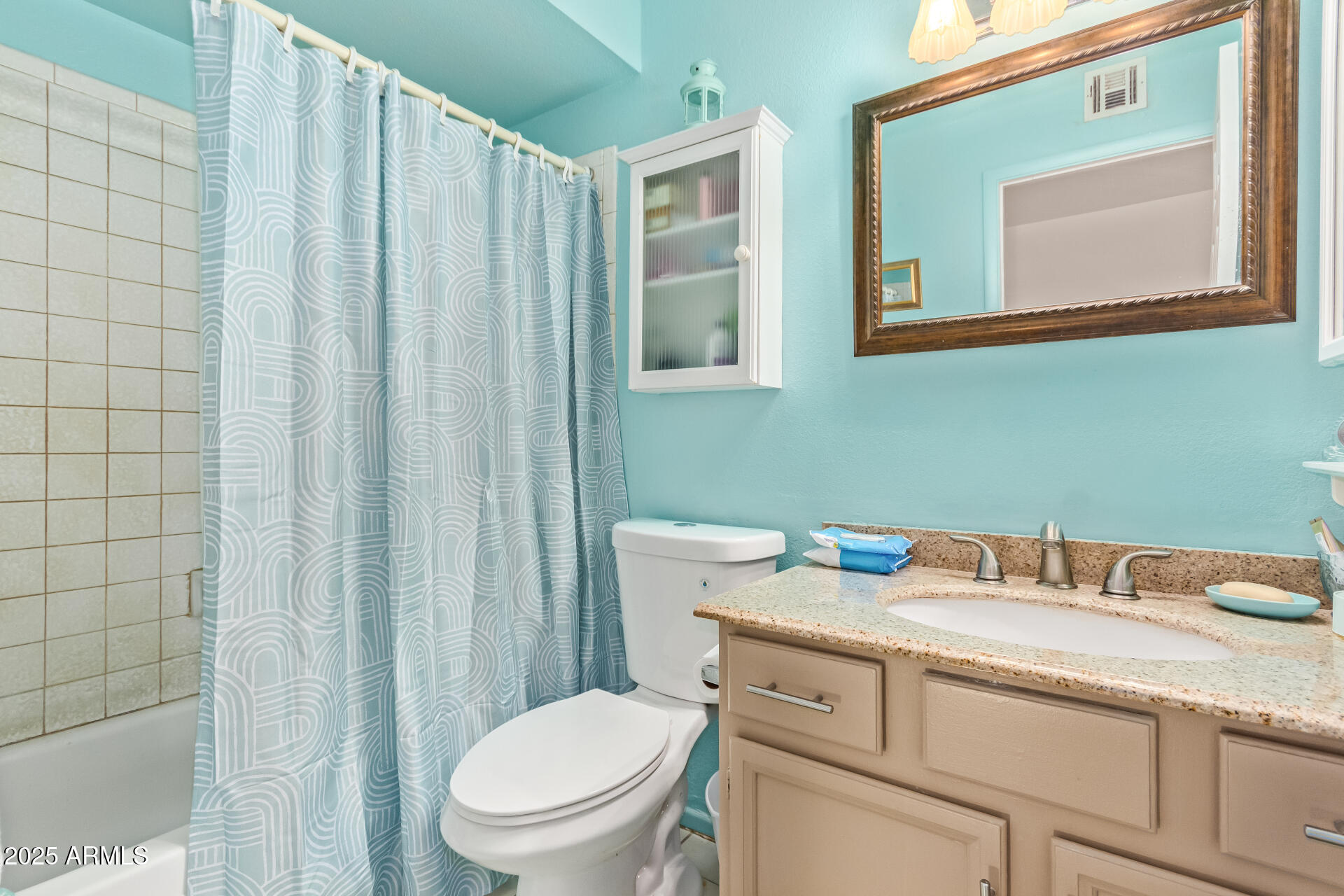 848 W KEATING Avenue