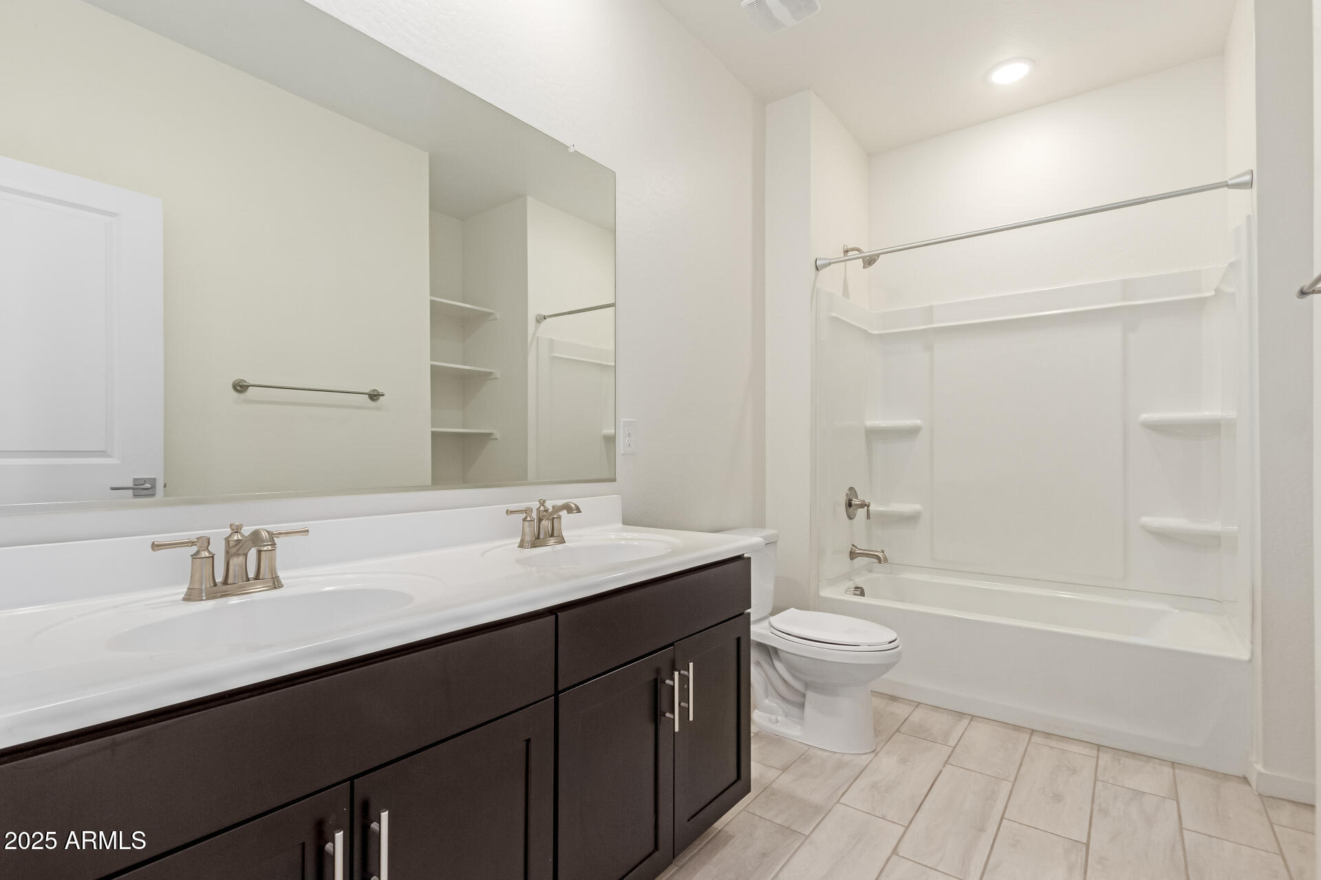 12324 W NORTHVIEW Avenue