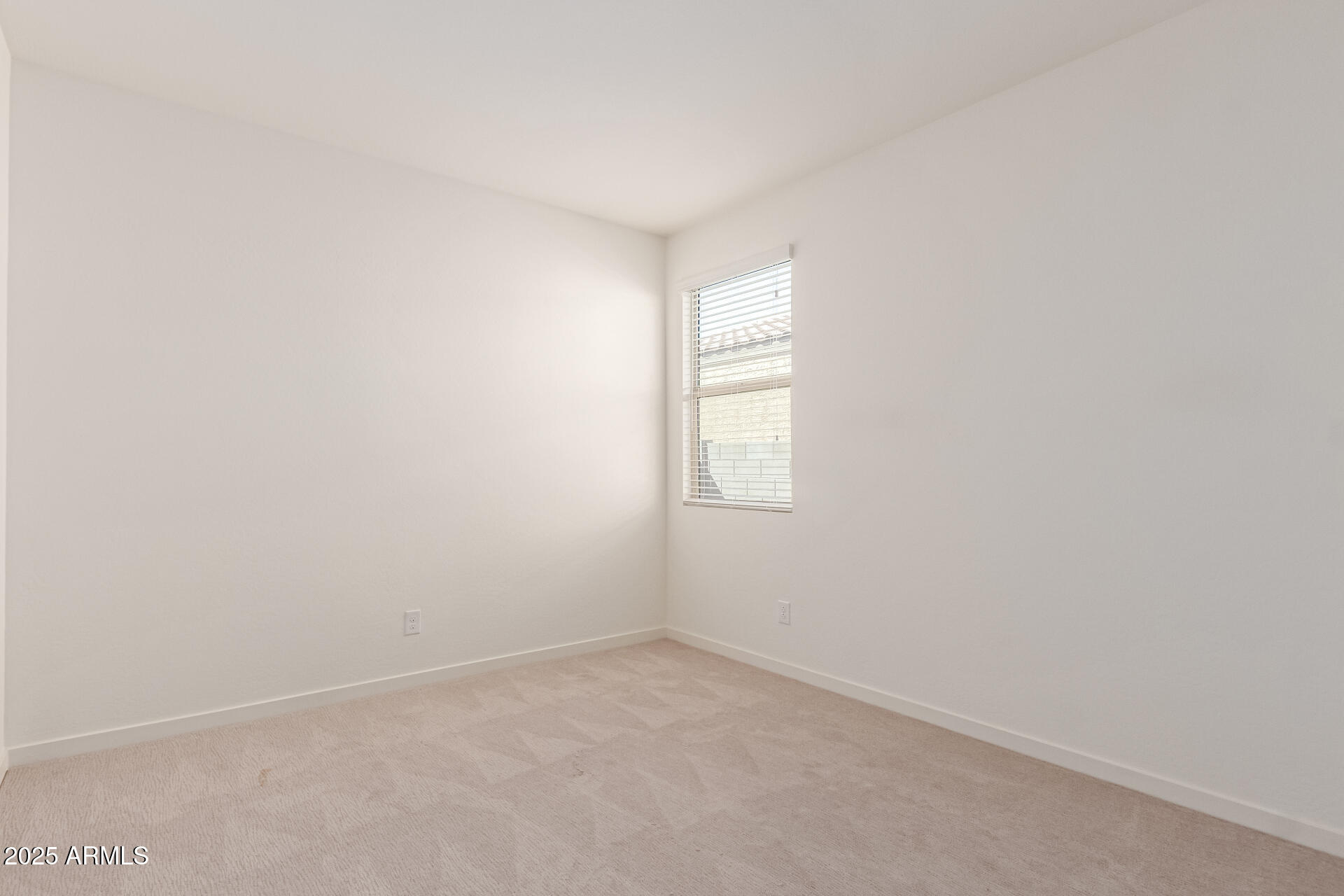 12324 W NORTHVIEW Avenue