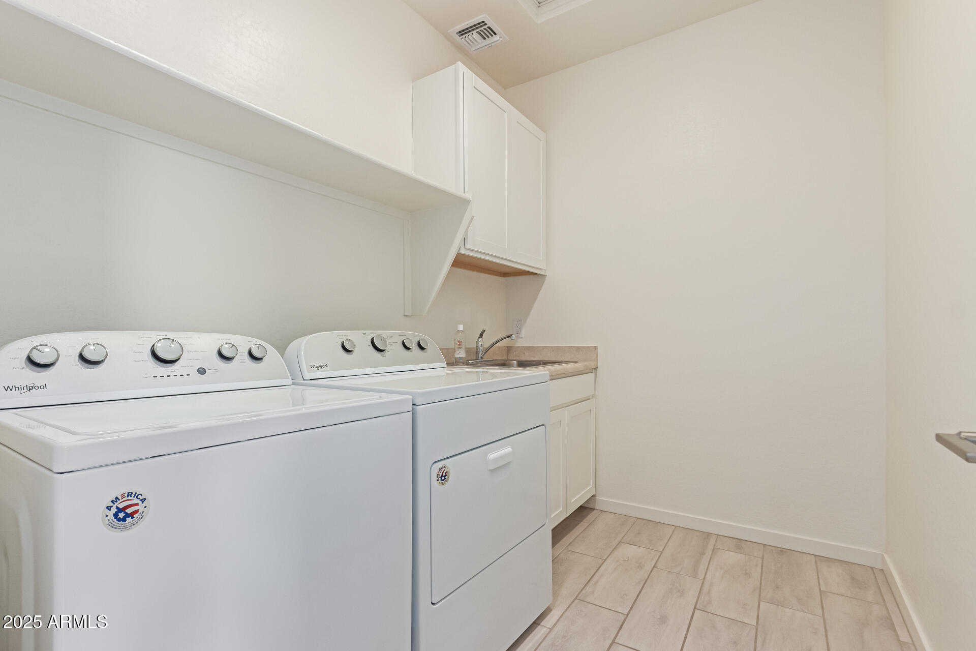 12324 W NORTHVIEW Avenue