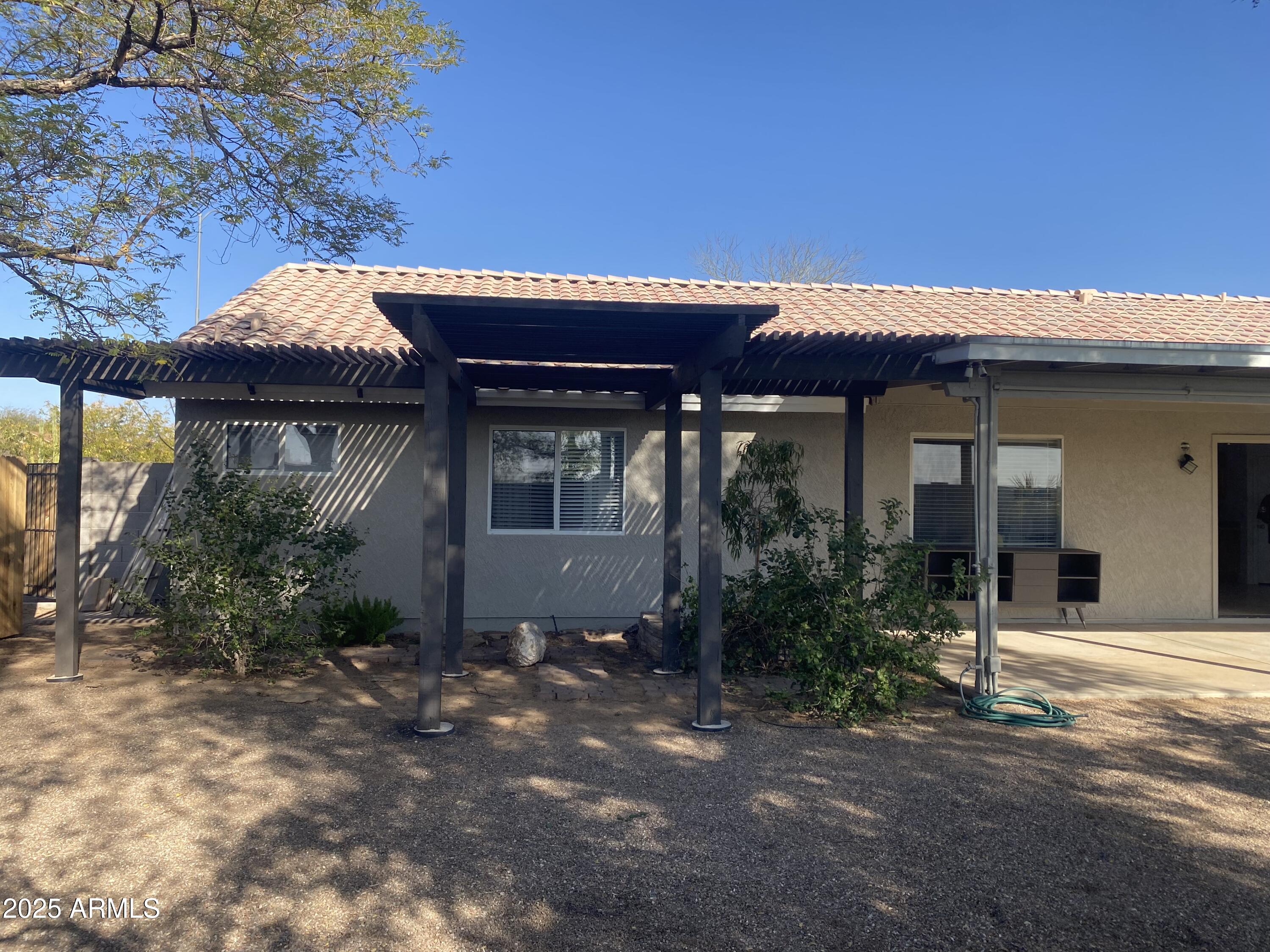 1046 N GILA VERDE Street