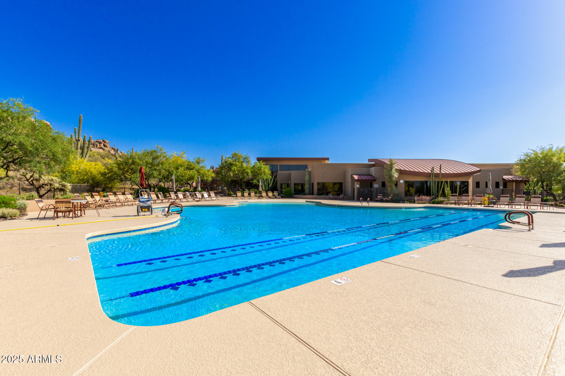 7411 E QUIEN SABE Way