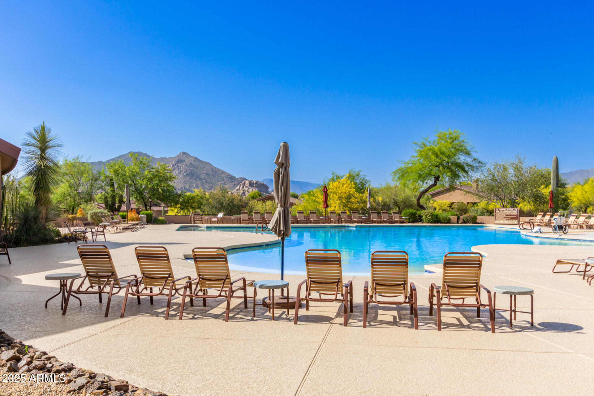 7411 E QUIEN SABE Way