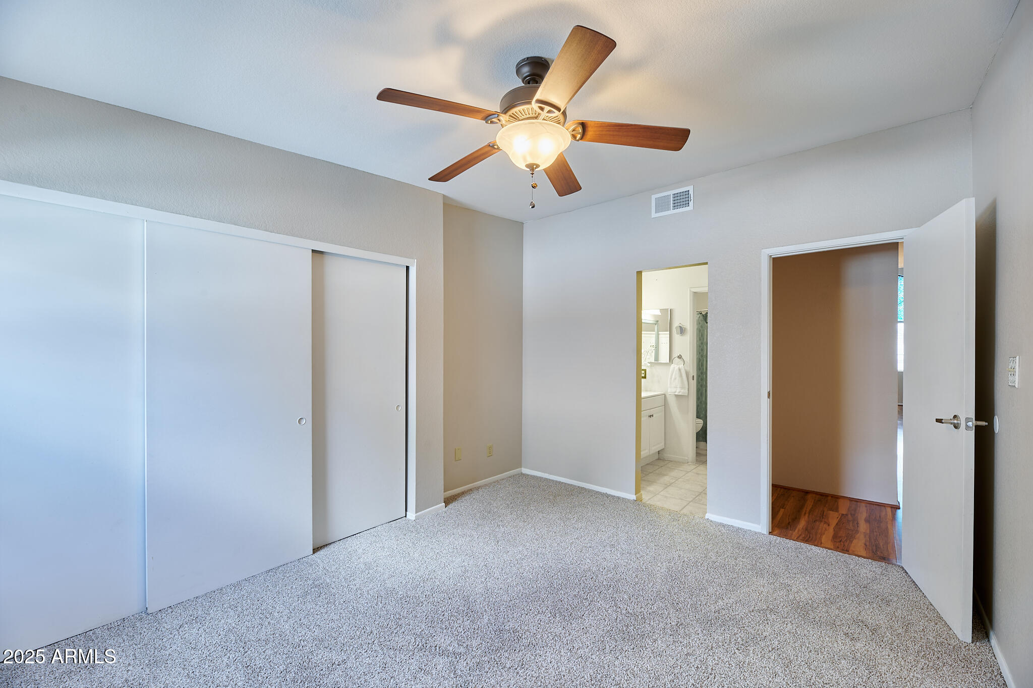 20 S BUENA VISTA Avenue, 207