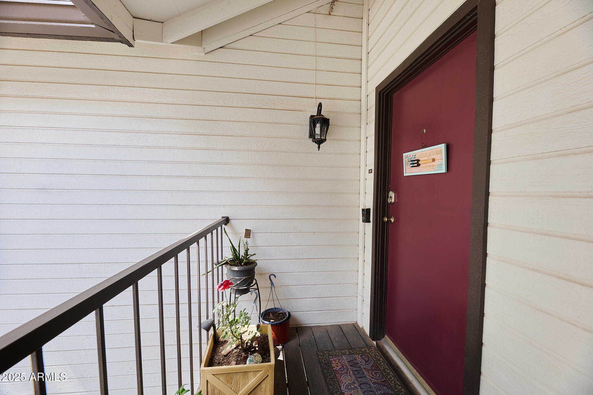 20 S BUENA VISTA Avenue, 207