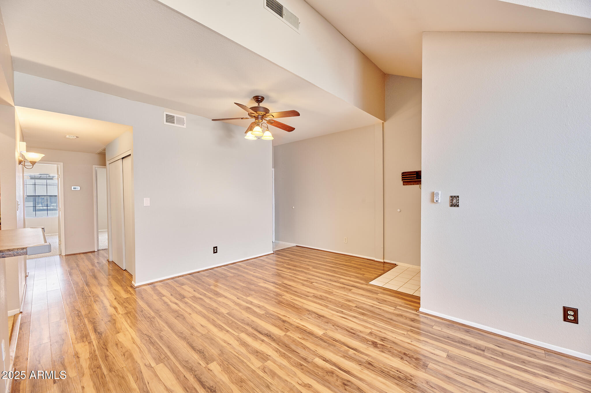 20 S BUENA VISTA Avenue, 207