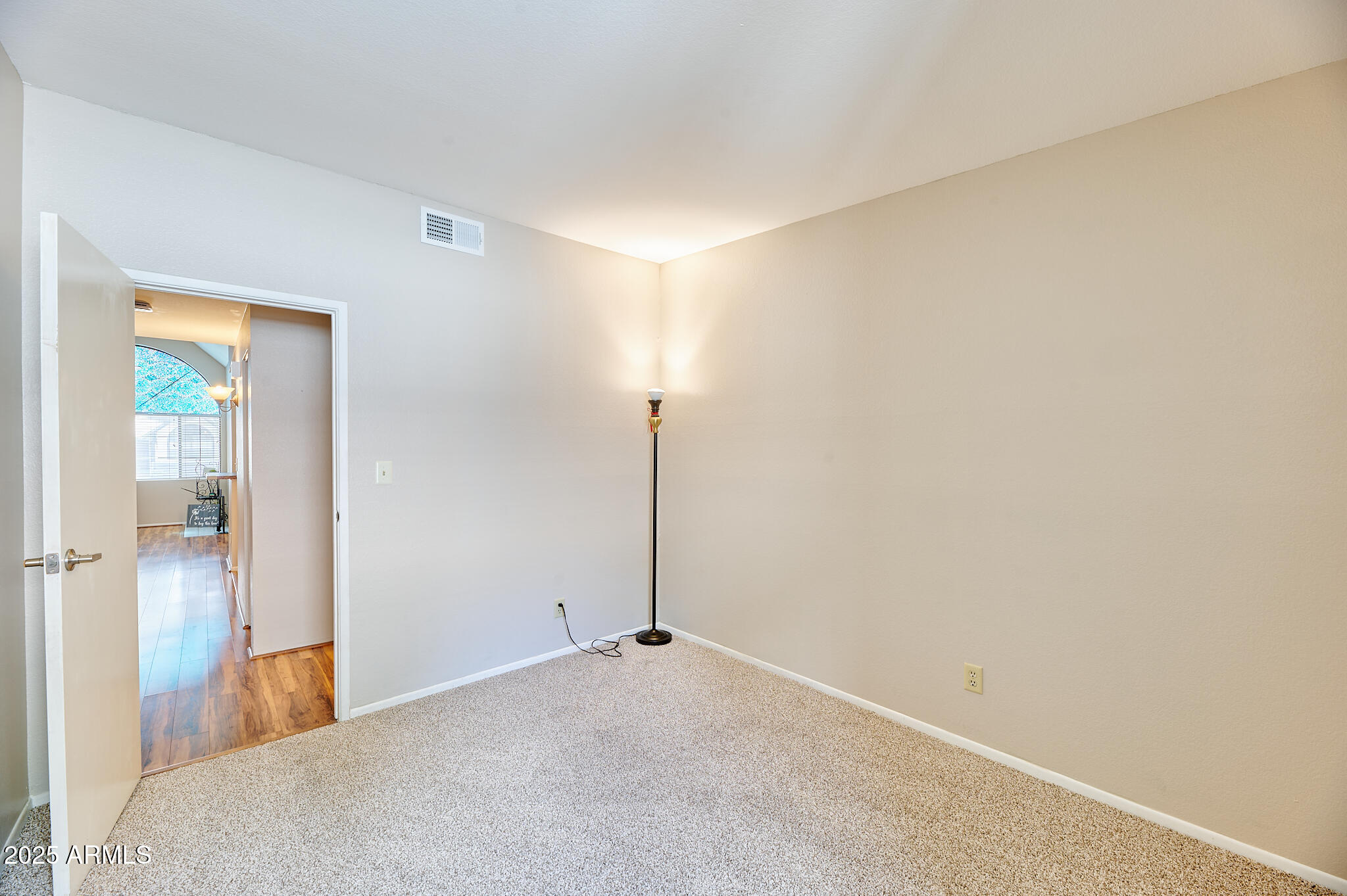 20 S BUENA VISTA Avenue, 207