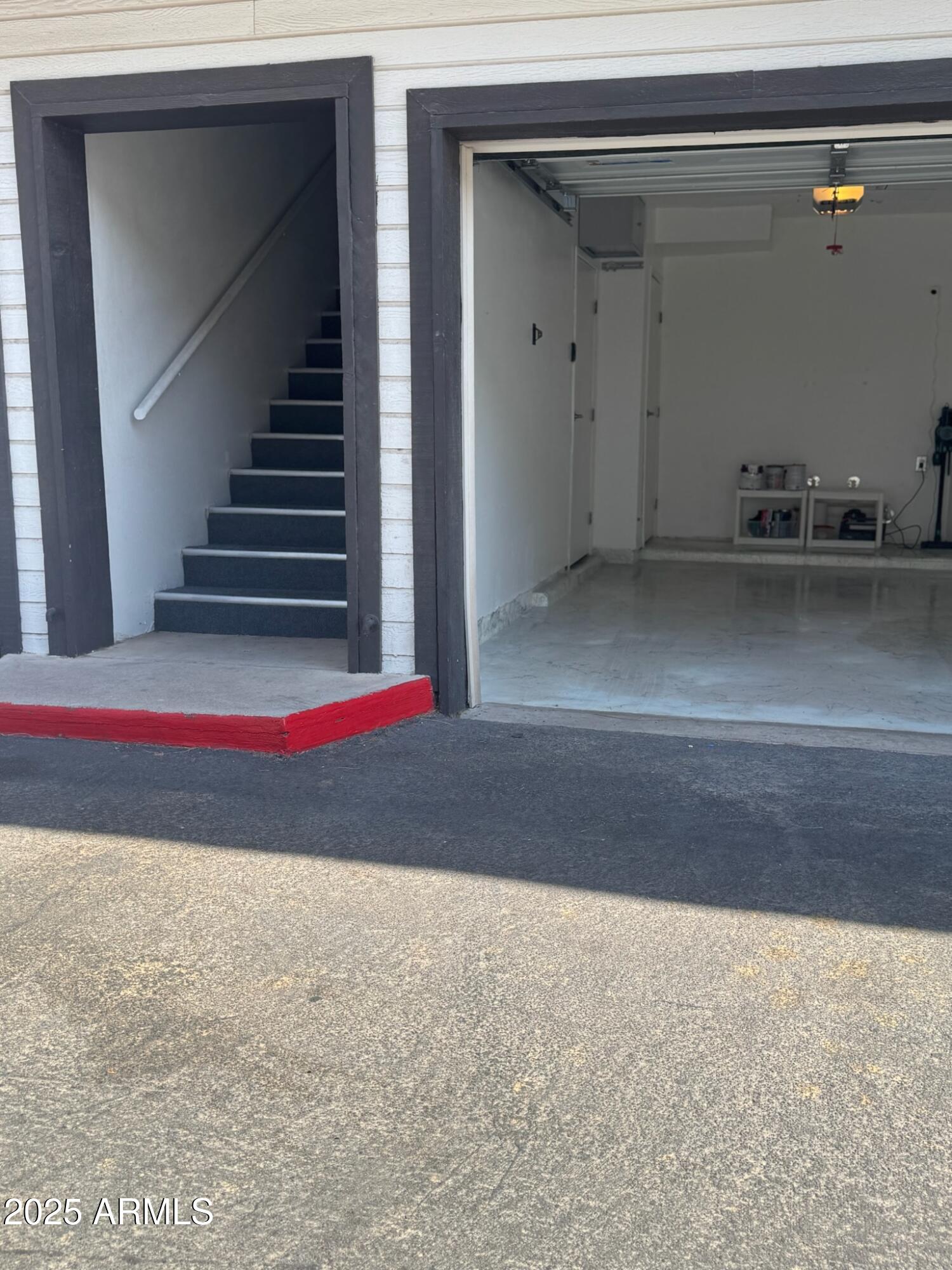 20 S BUENA VISTA Avenue, 207